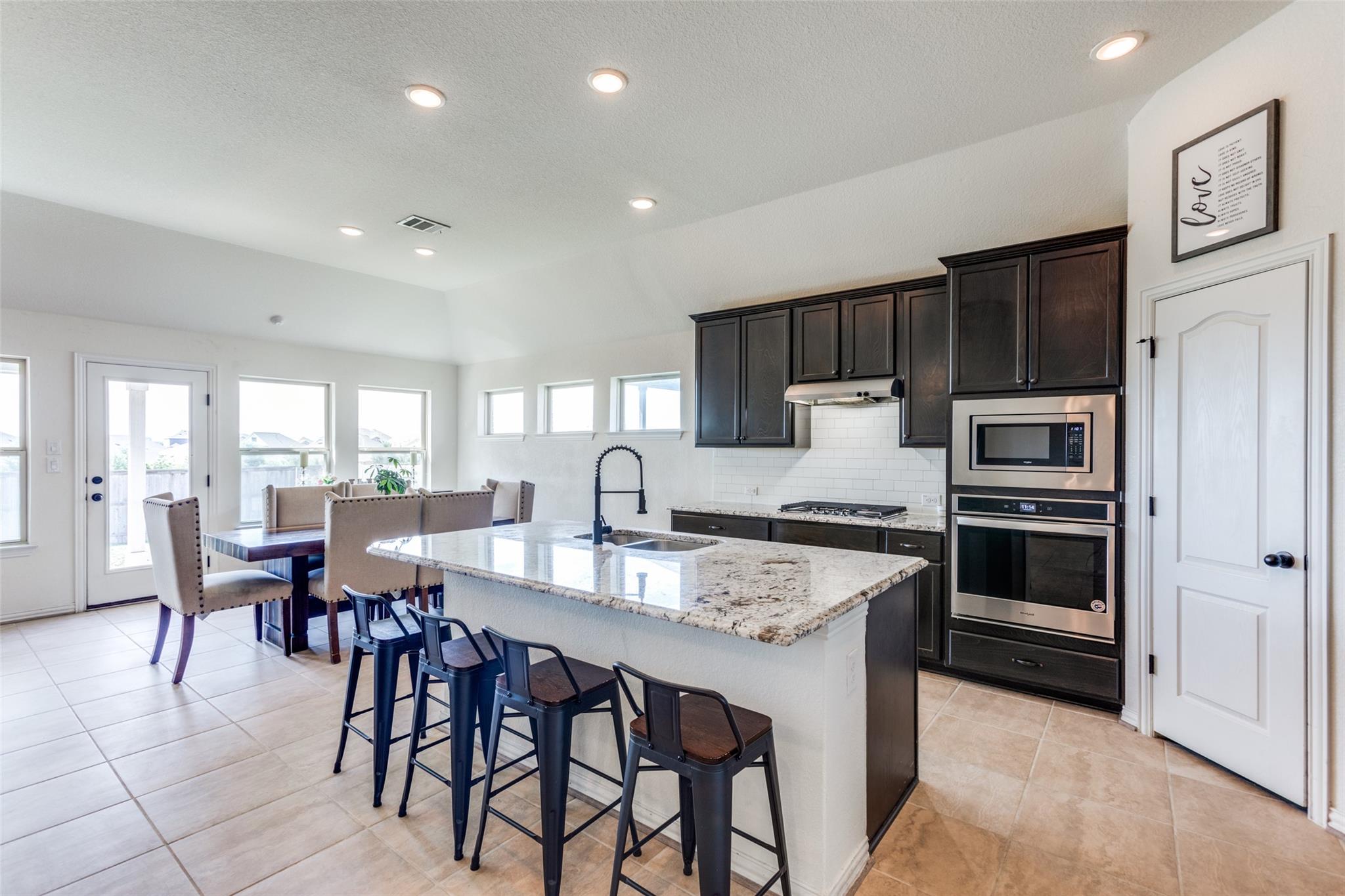 874 Spinnaker Loop, Kyle, TX 78640