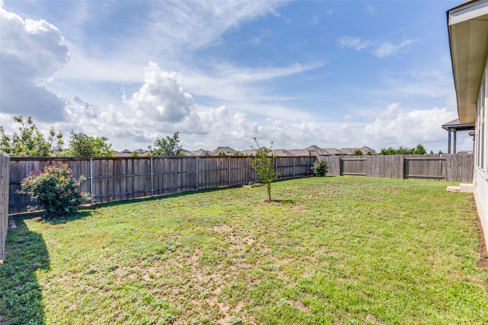 874 Spinnaker Loop, Kyle, TX 78640