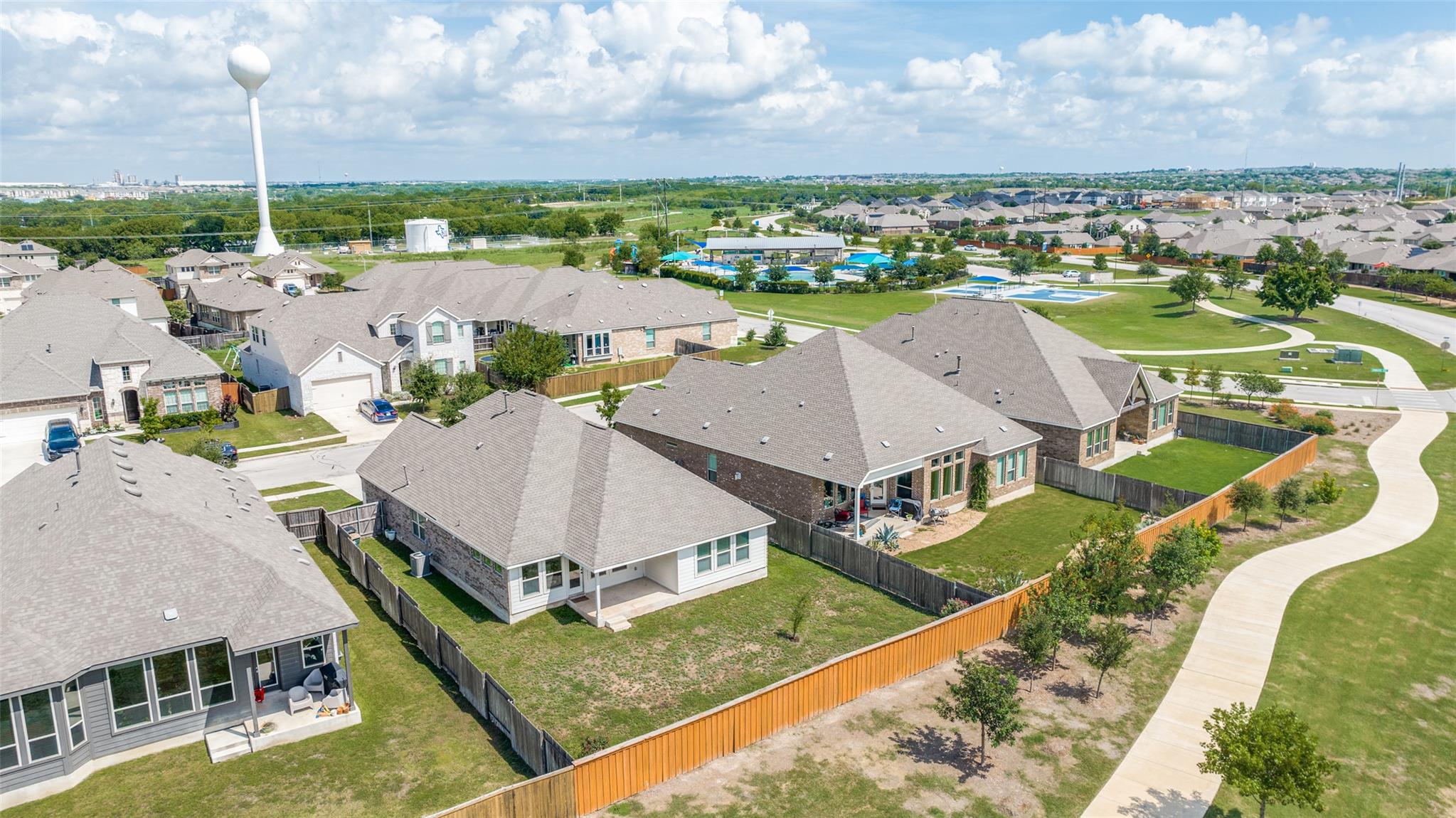 874 Spinnaker Loop, Kyle, TX 78640