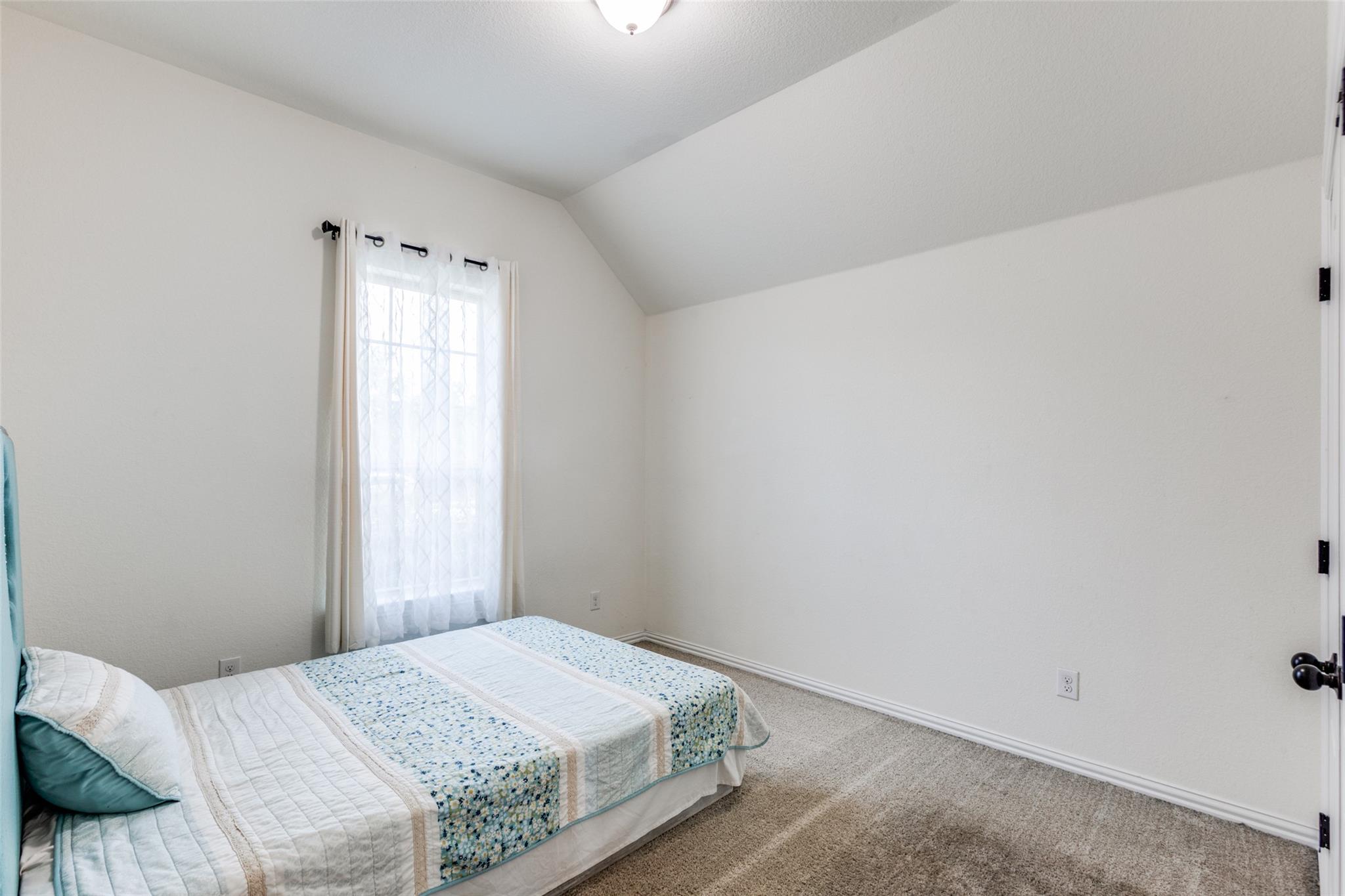 874 Spinnaker Loop, Kyle, TX 78640