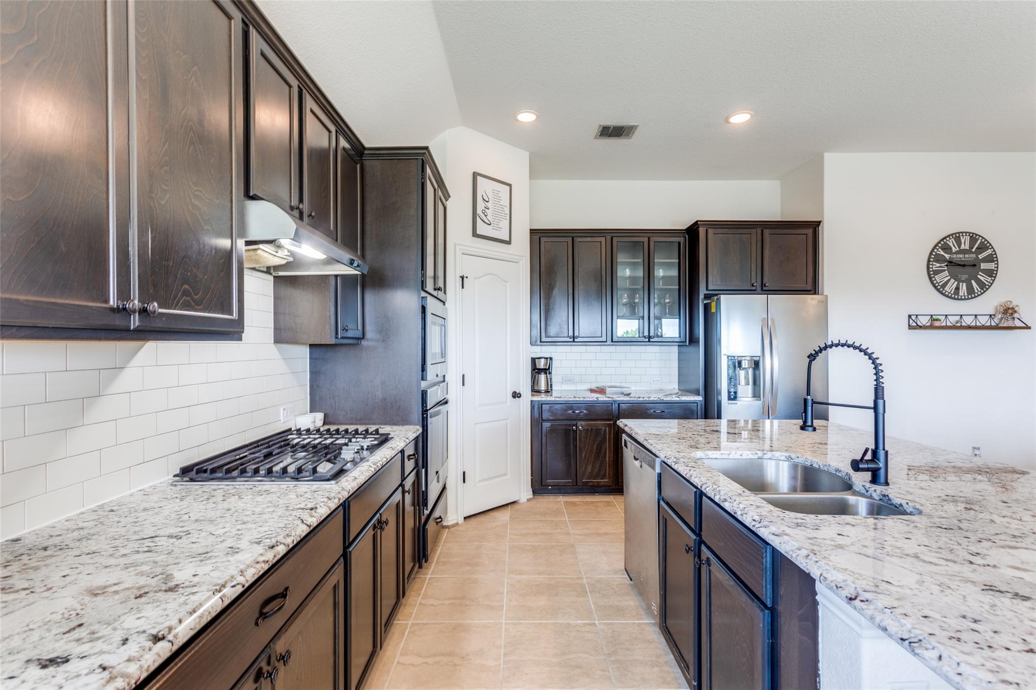 874 Spinnaker Loop, Kyle, TX 78640