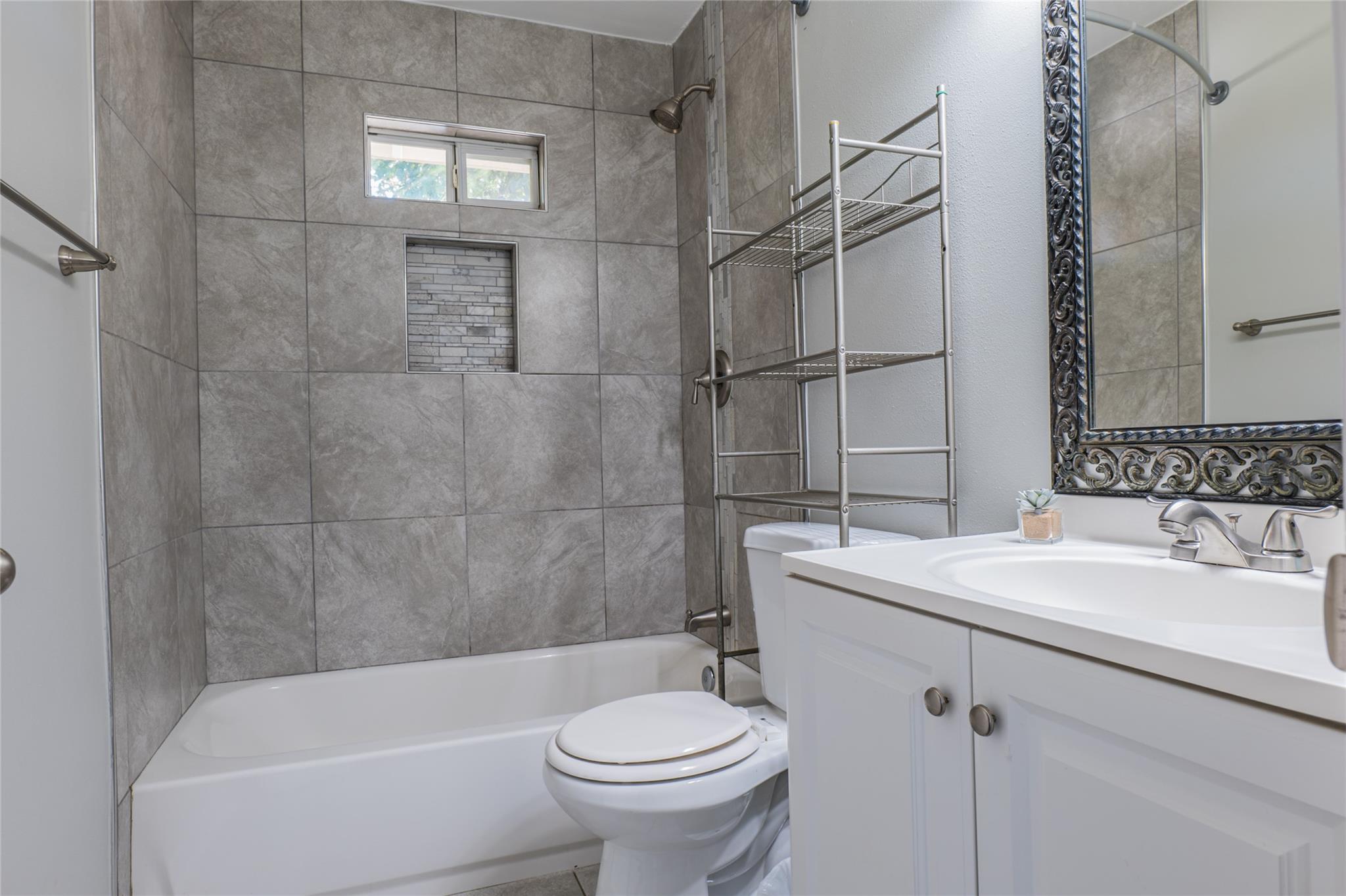 9014 Slayton Dr, Austin, TX 78753