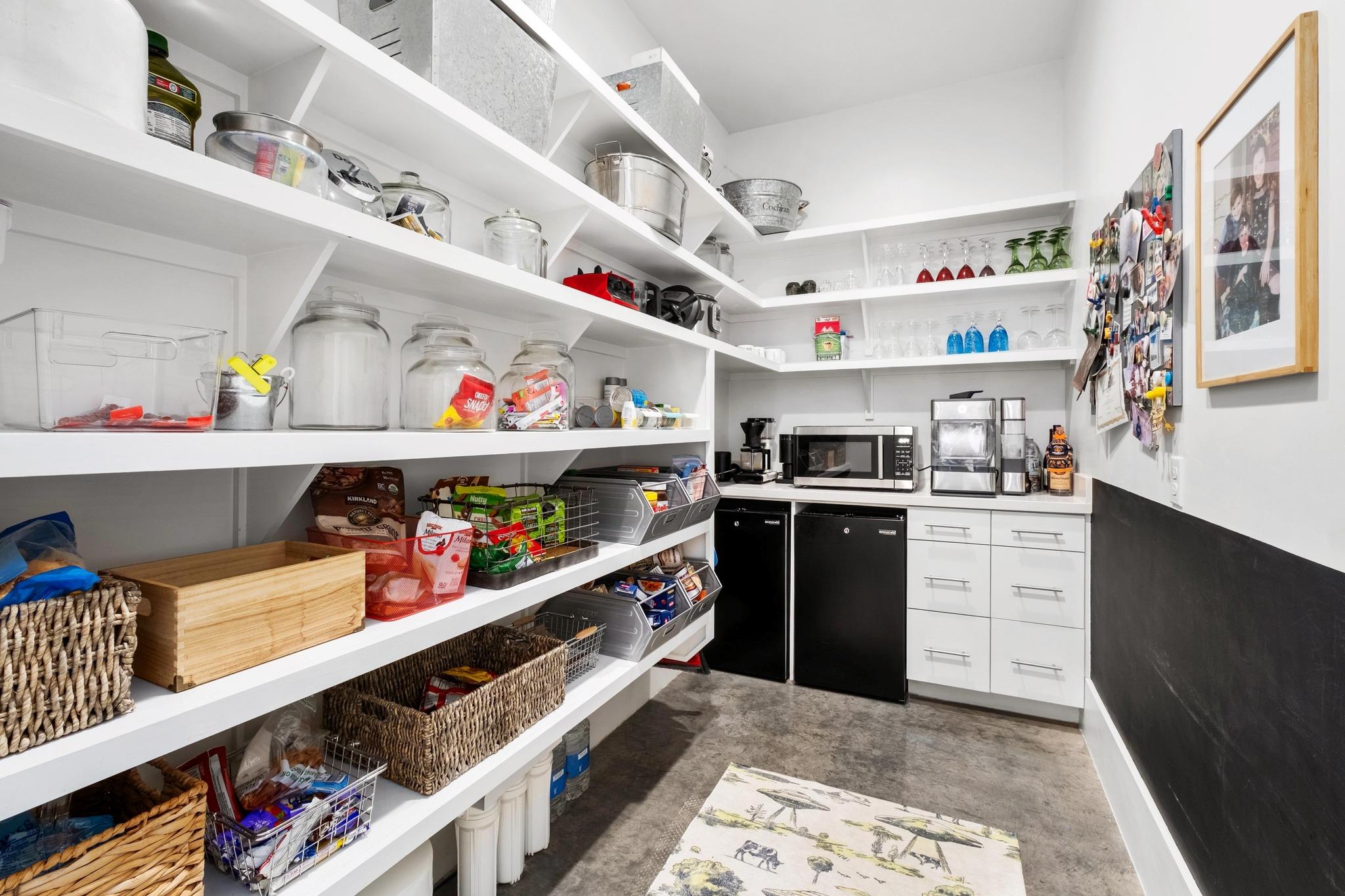 12800 Old Baldy Trl, Austin, TX 78737