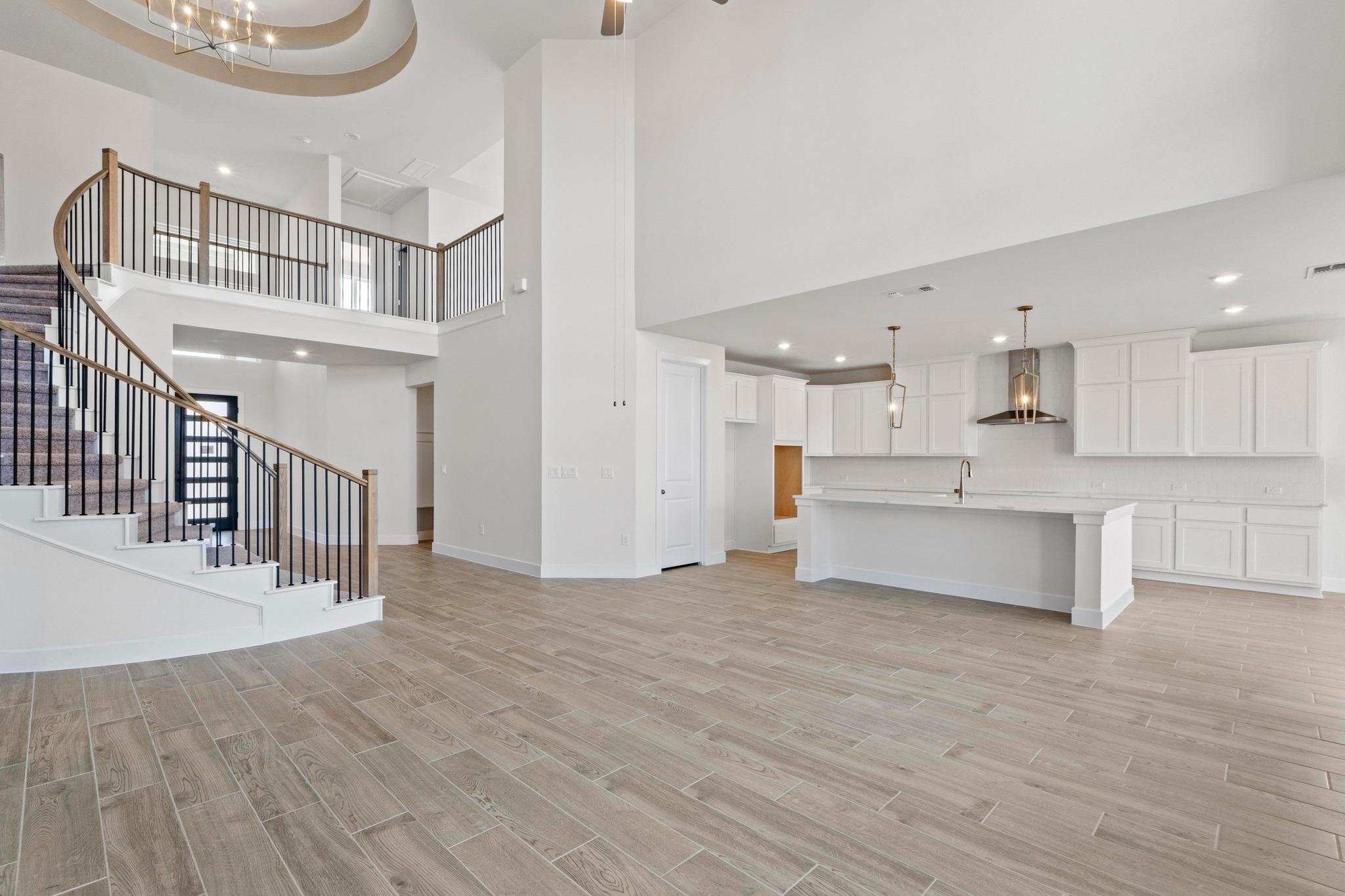 604 Lightstone Dr, Georgetown, TX 78633