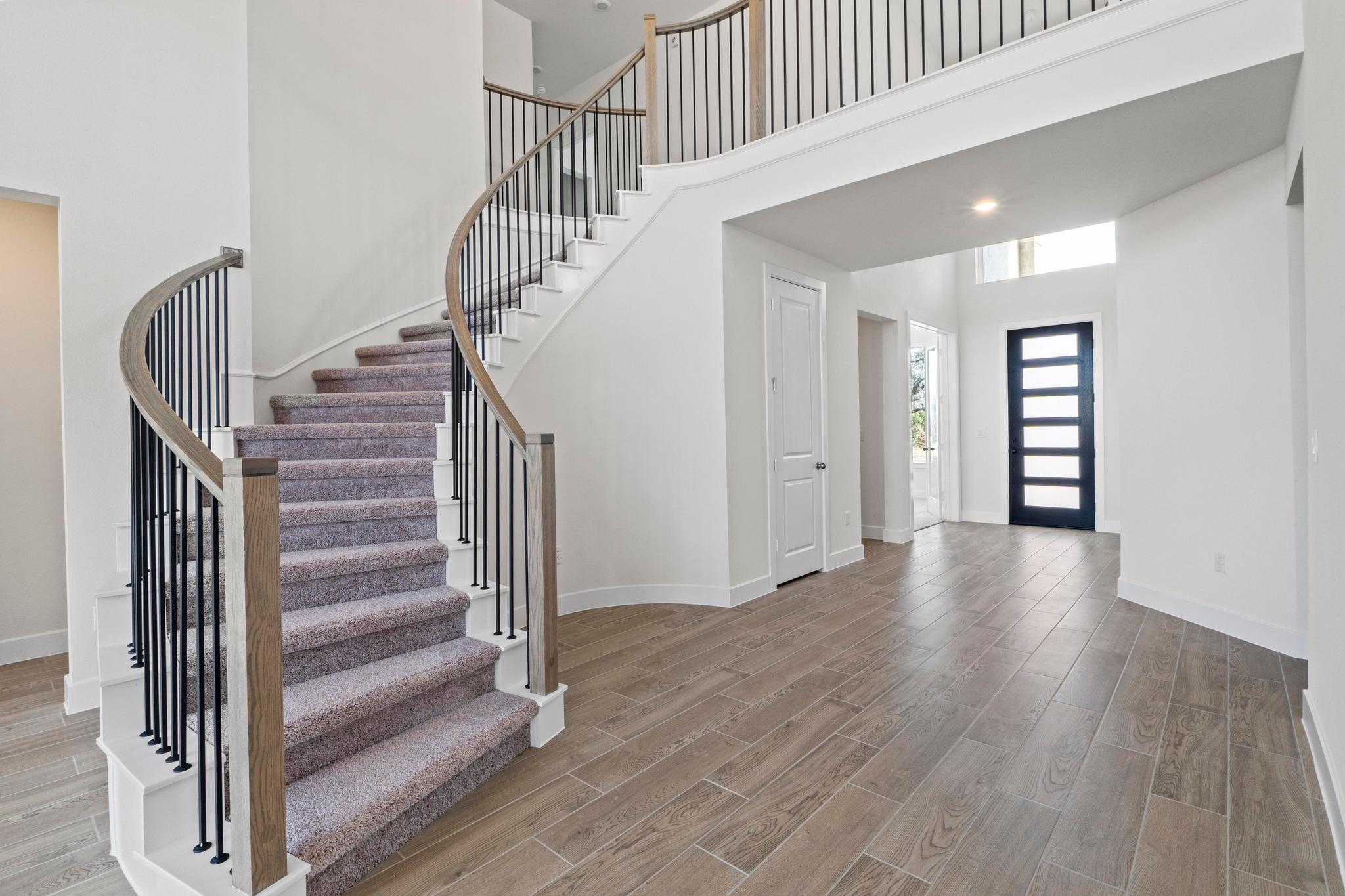 604 Lightstone Dr, Georgetown, TX 78633