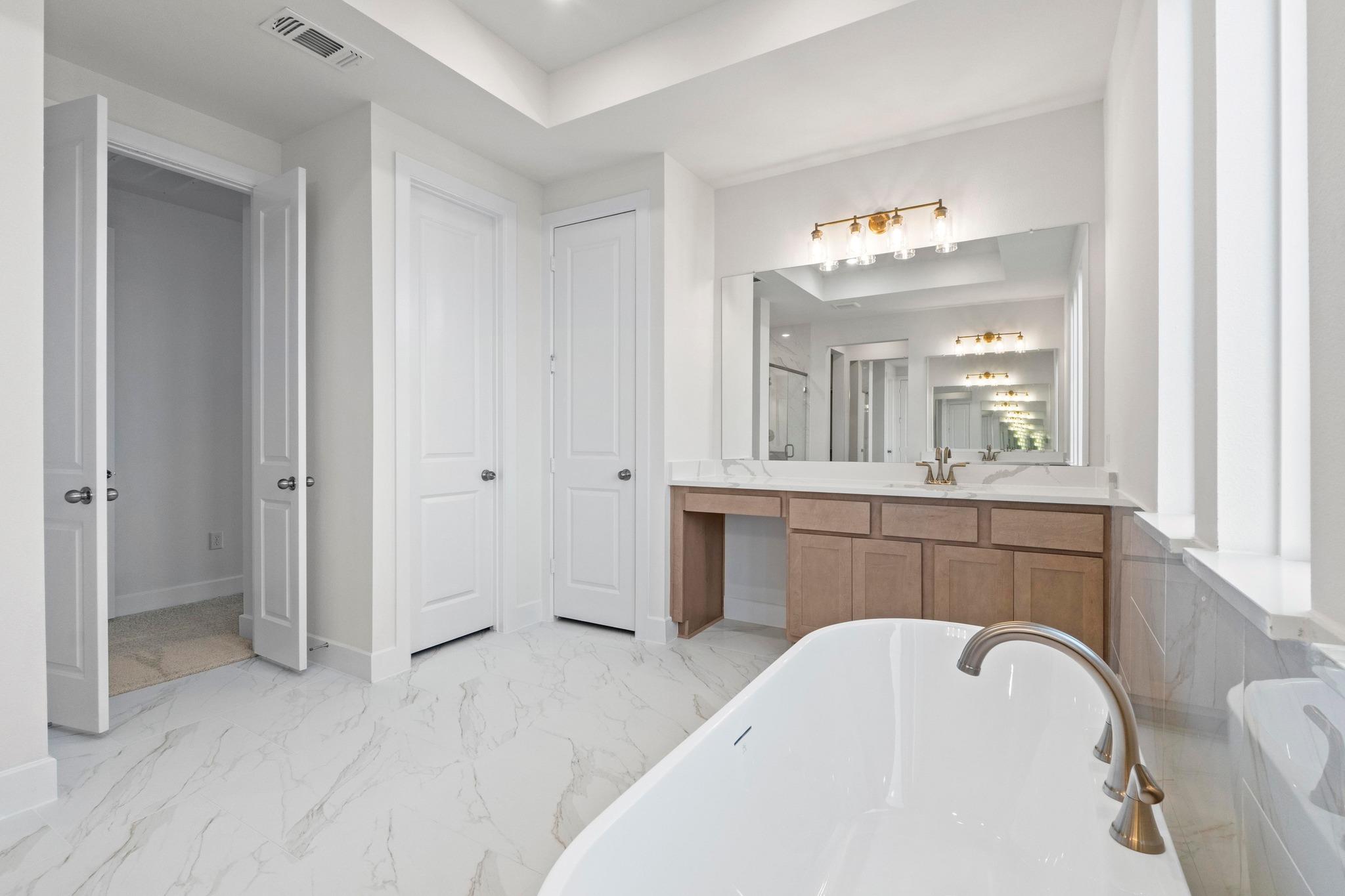 604 Lightstone Dr, Georgetown, TX 78633