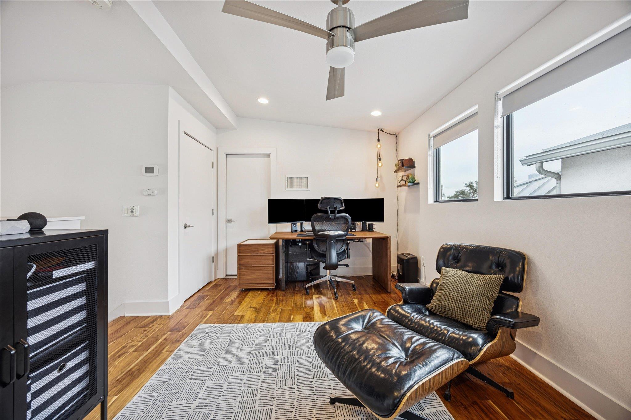 1011 E 12th St, Austin, TX 78702