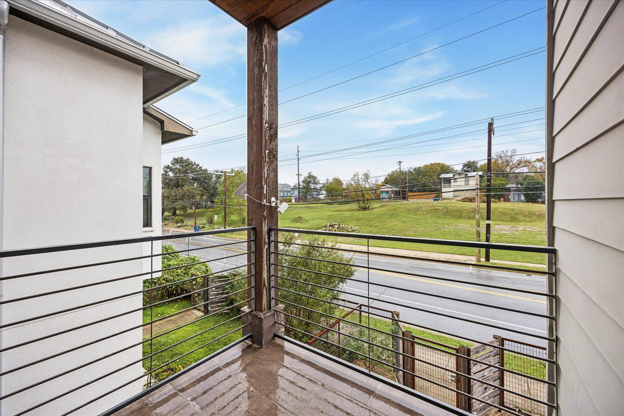 1011 E 12th St, Austin, TX 78702