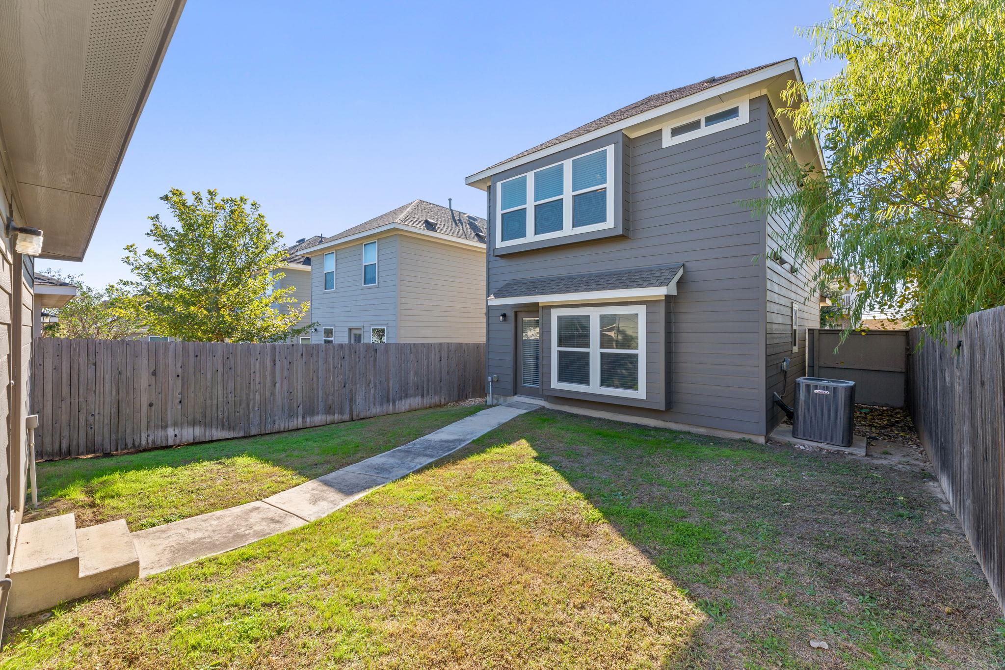 18007 Malnati Dr, Pflugerville, TX 78660