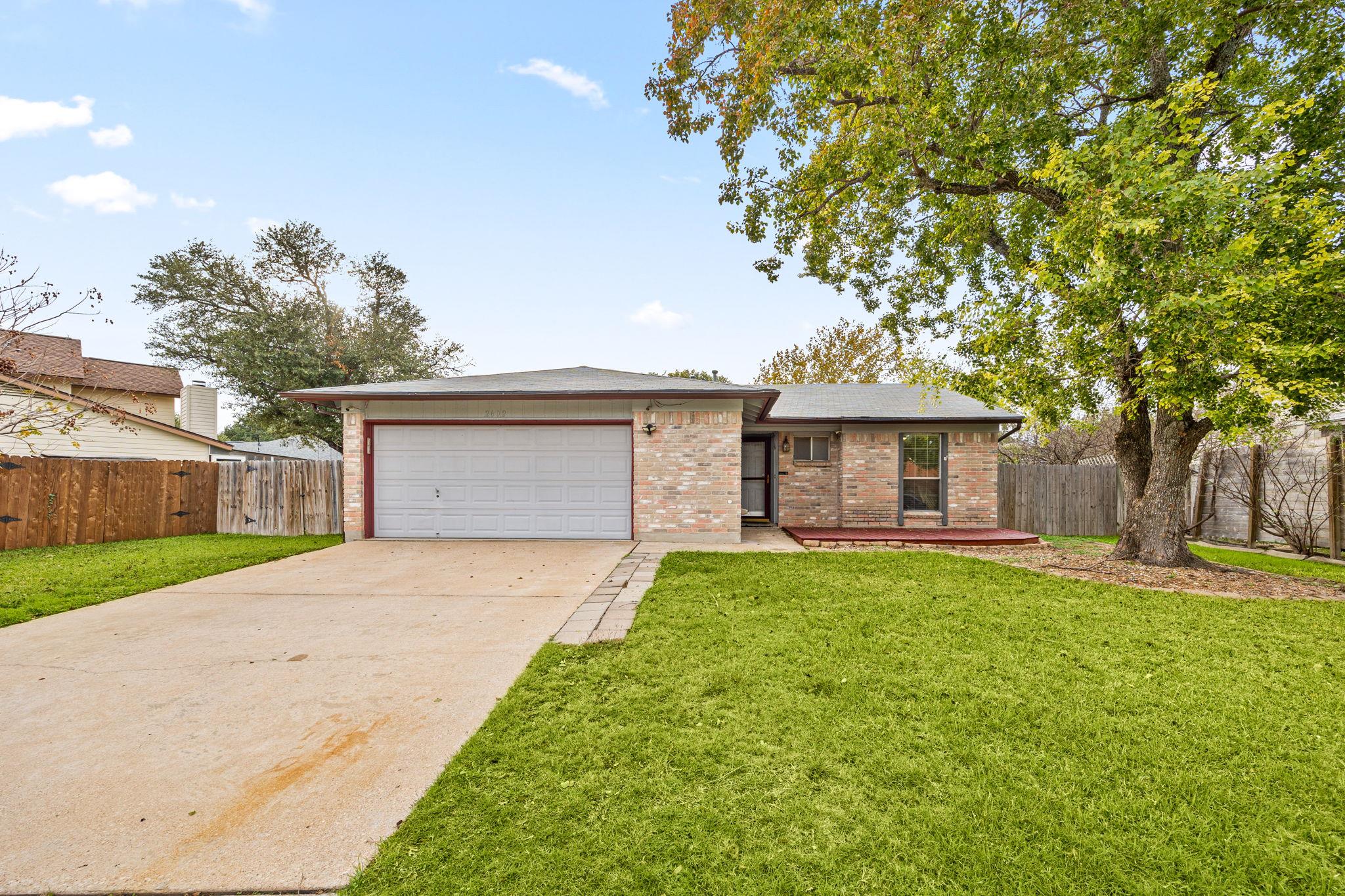 2602 Armstrong Dr, Leander, TX 78641