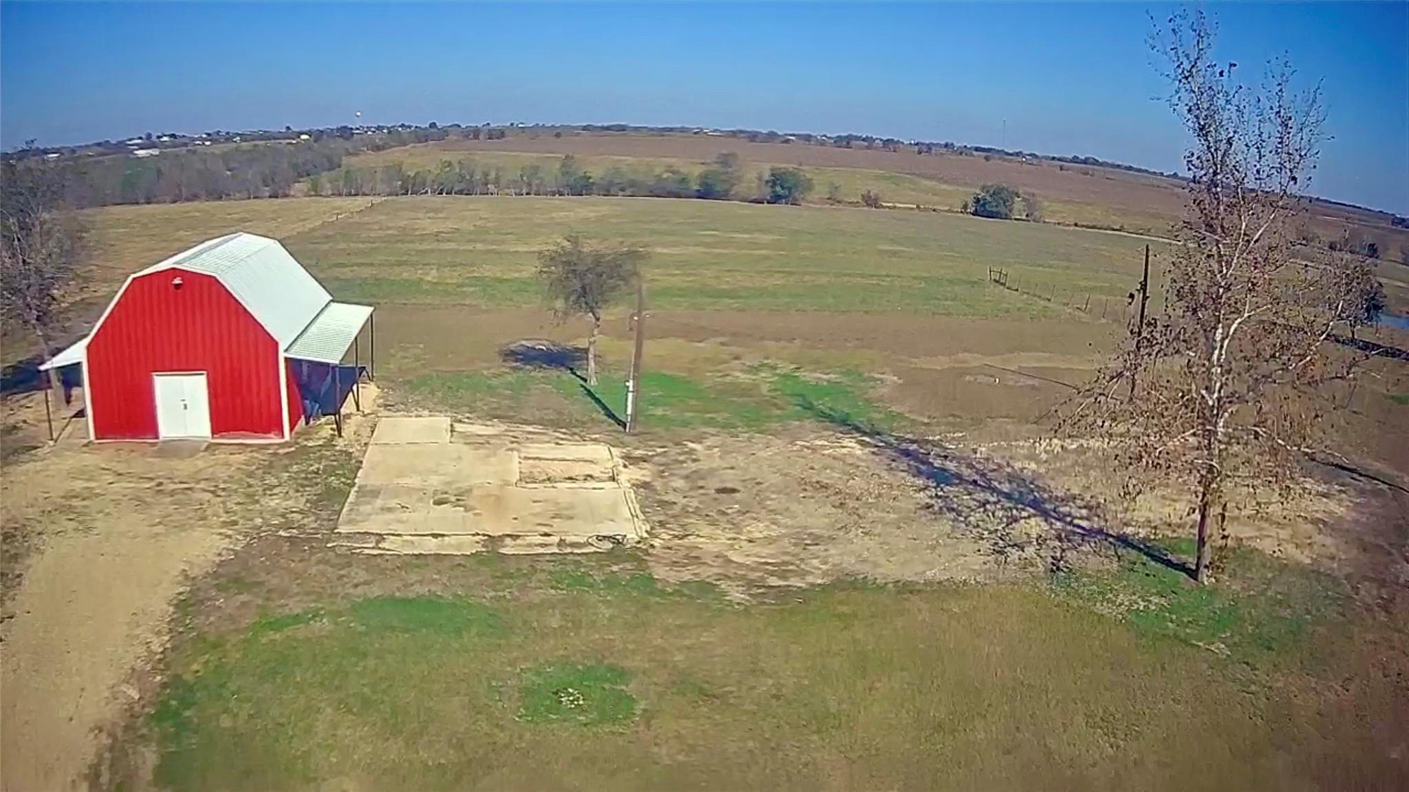 601 County Road 497, Taylor, TX 76574