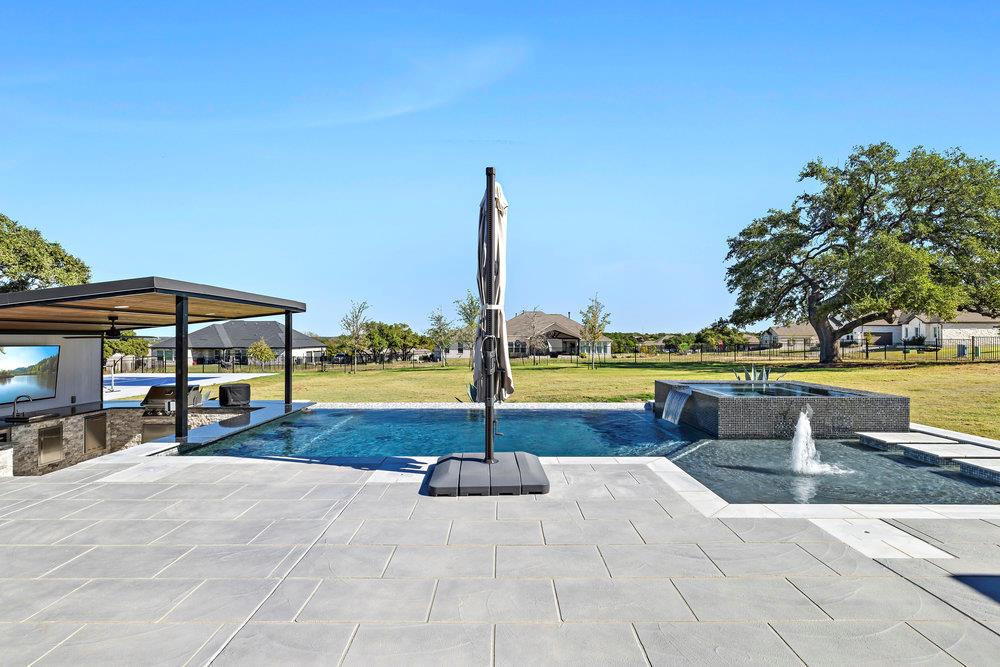 100 Pueblo Peak Cv, Liberty Hill, TX 78642