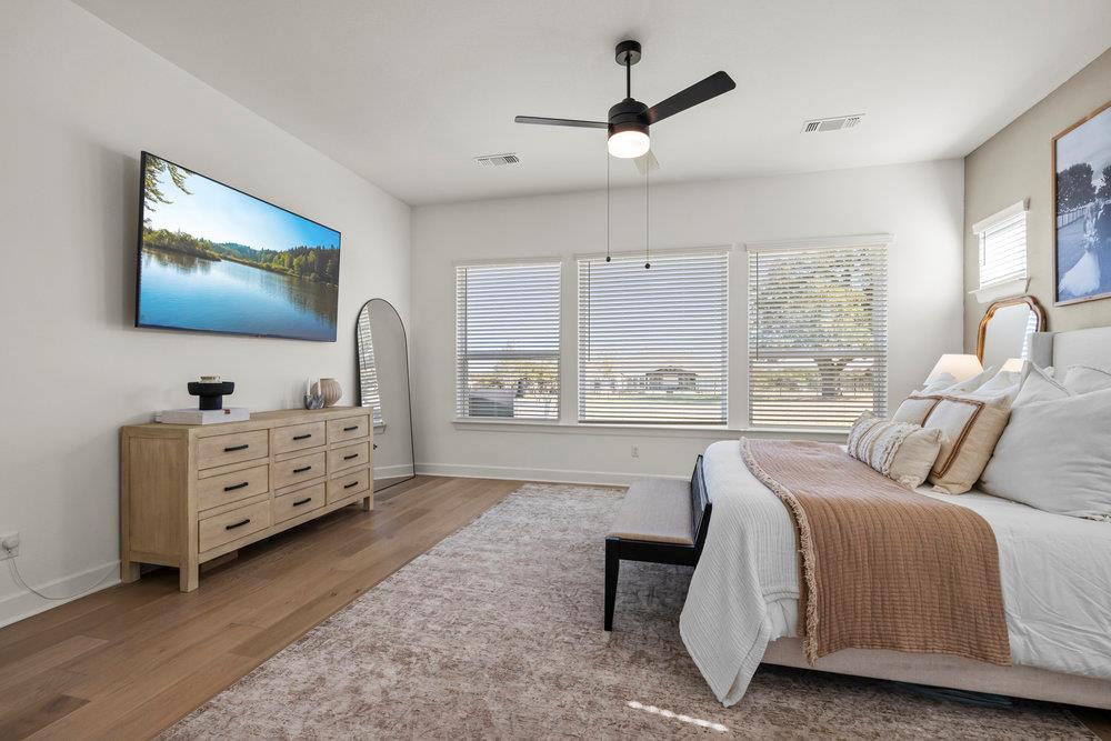 100 Pueblo Peak Cv, Liberty Hill, TX 78642