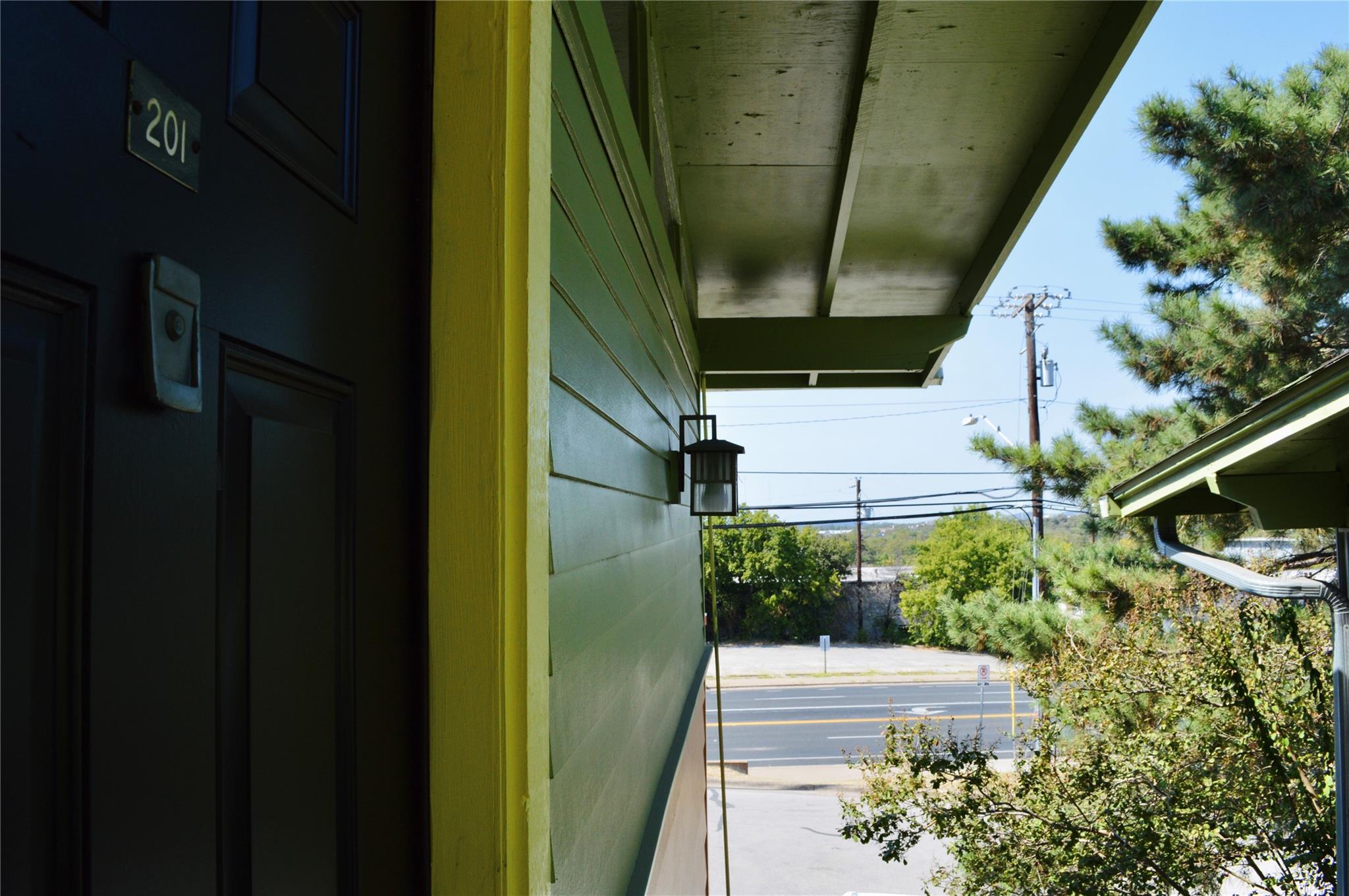 2703 Swisher St # 201A, Austin, TX 78705