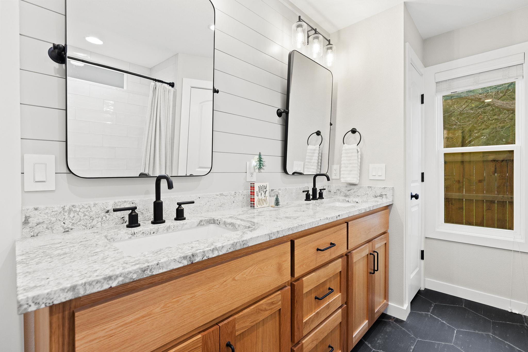 4400 County Road 123, Round Rock, TX 78664