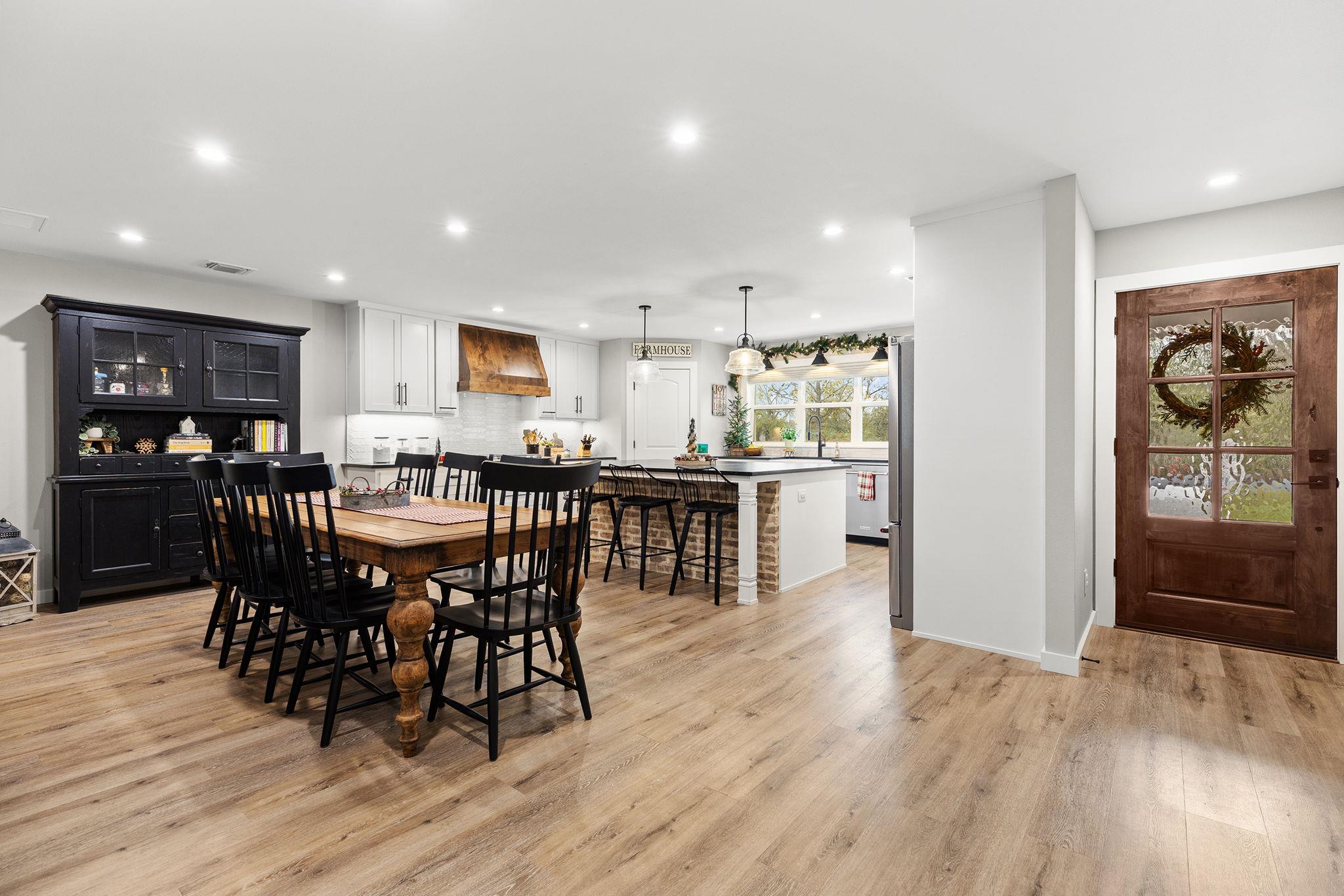 4400 County Road 123, Round Rock, TX 78664