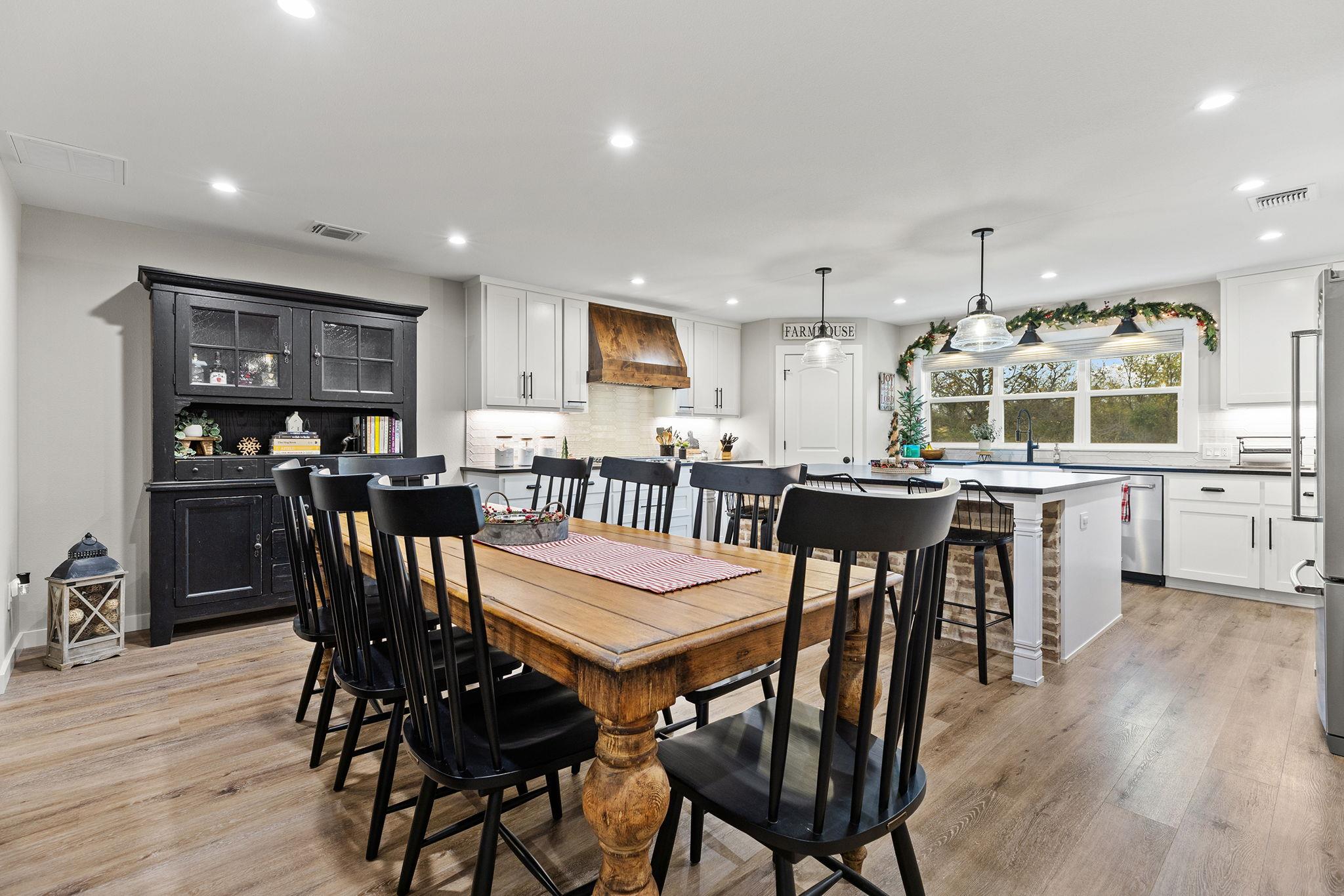 4400 County Road 123, Round Rock, TX 78664