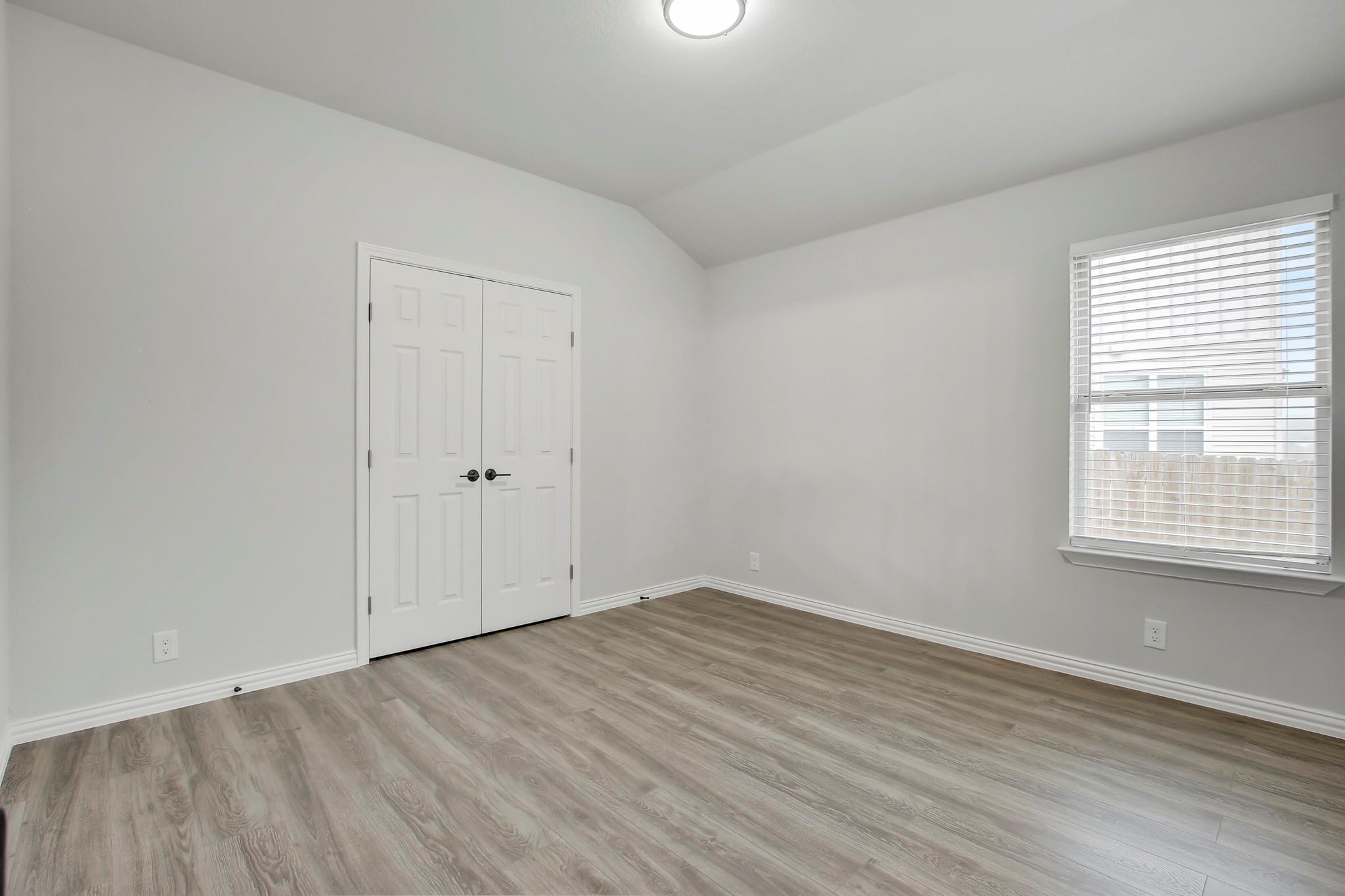 406 Dragon Ridge Rd, Buda, TX 78610