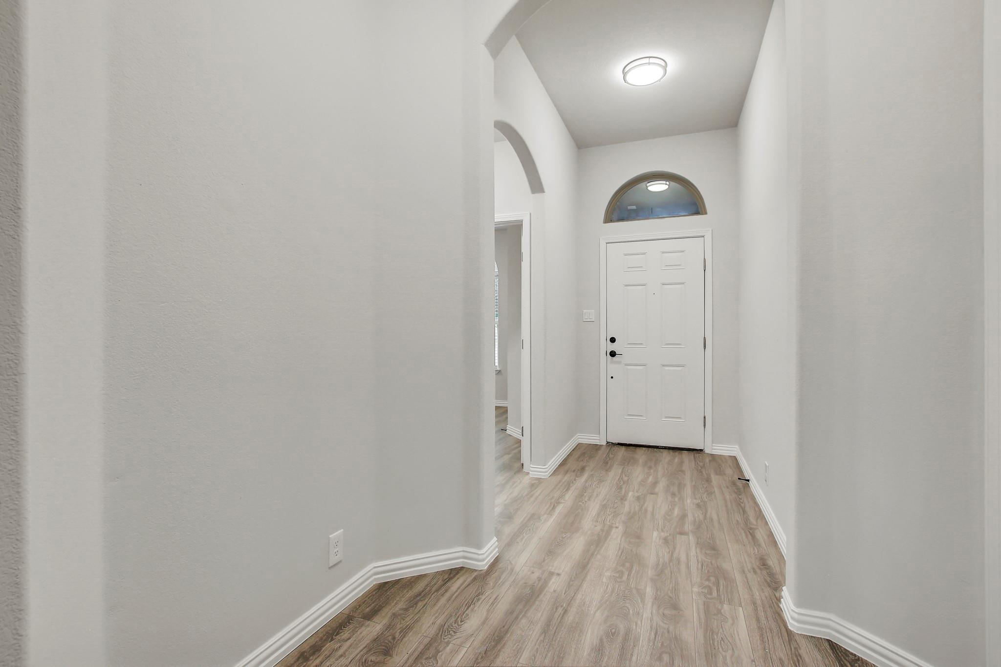 406 Dragon Ridge Rd, Buda, TX 78610