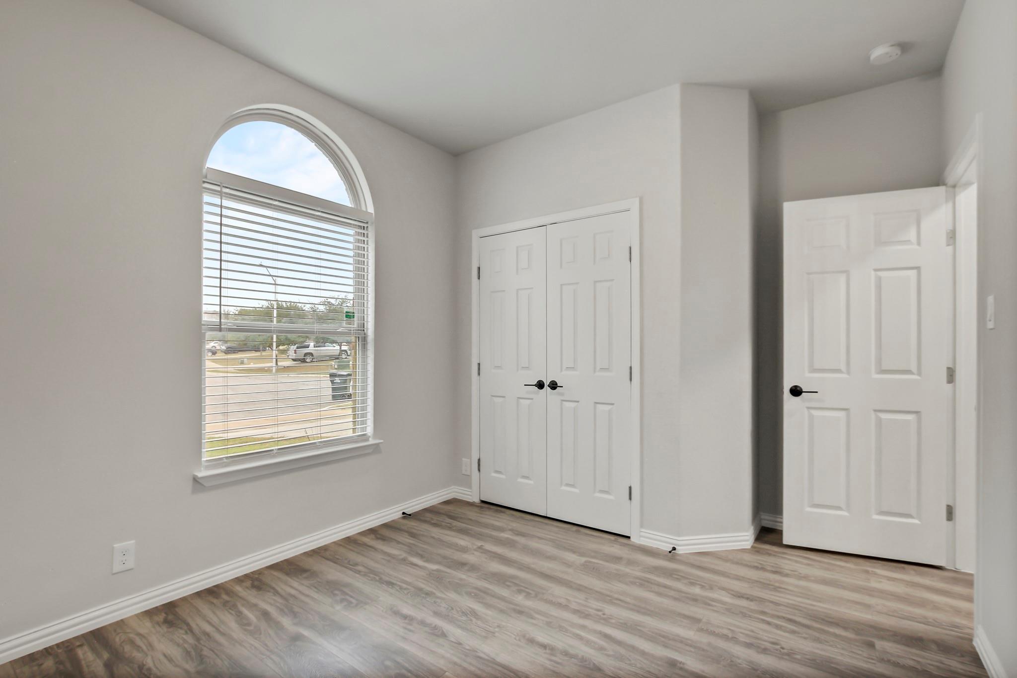 406 Dragon Ridge Rd, Buda, TX 78610