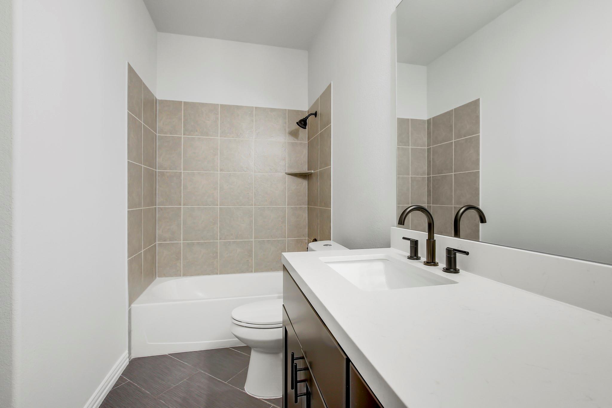 406 Dragon Ridge Rd, Buda, TX 78610