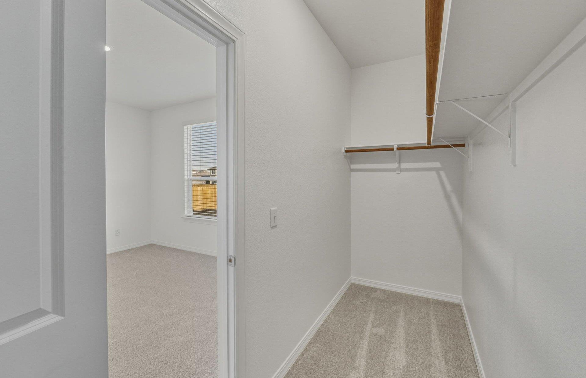 472 Tailwind Dr, Kyle, TX 78640