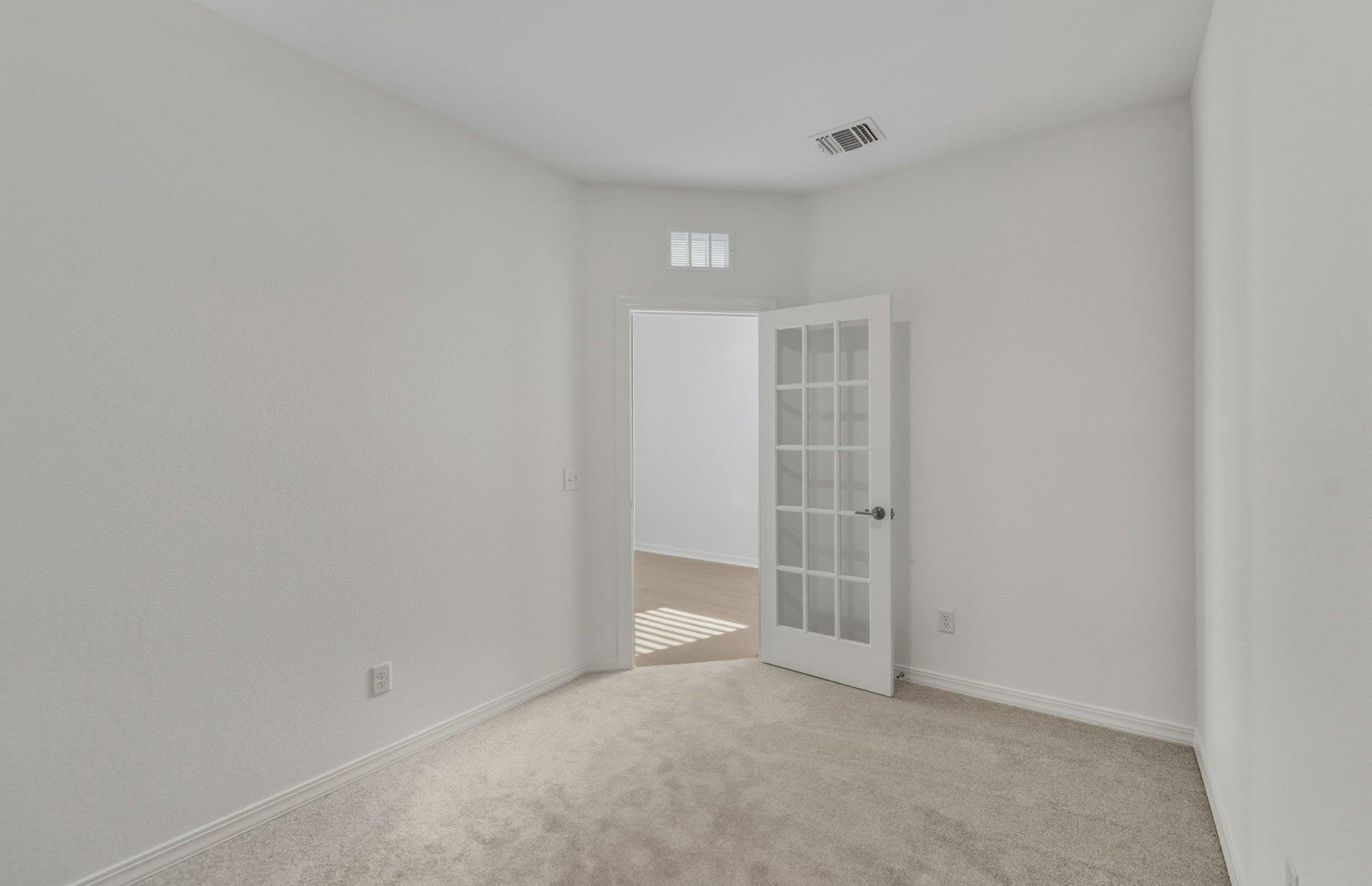 472 Tailwind Dr, Kyle, TX 78640