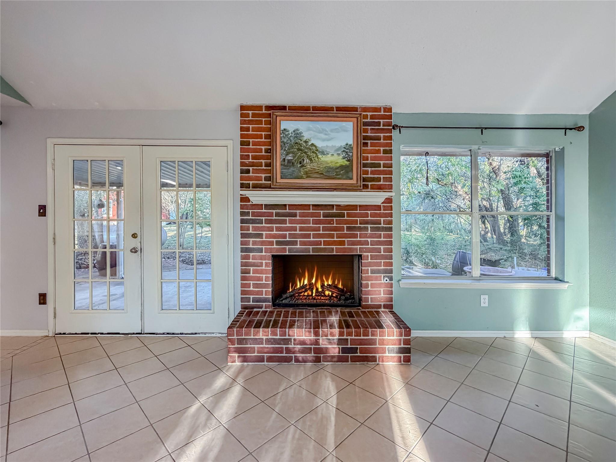 2741 Connie Dr, Canyon Lake, TX 78133