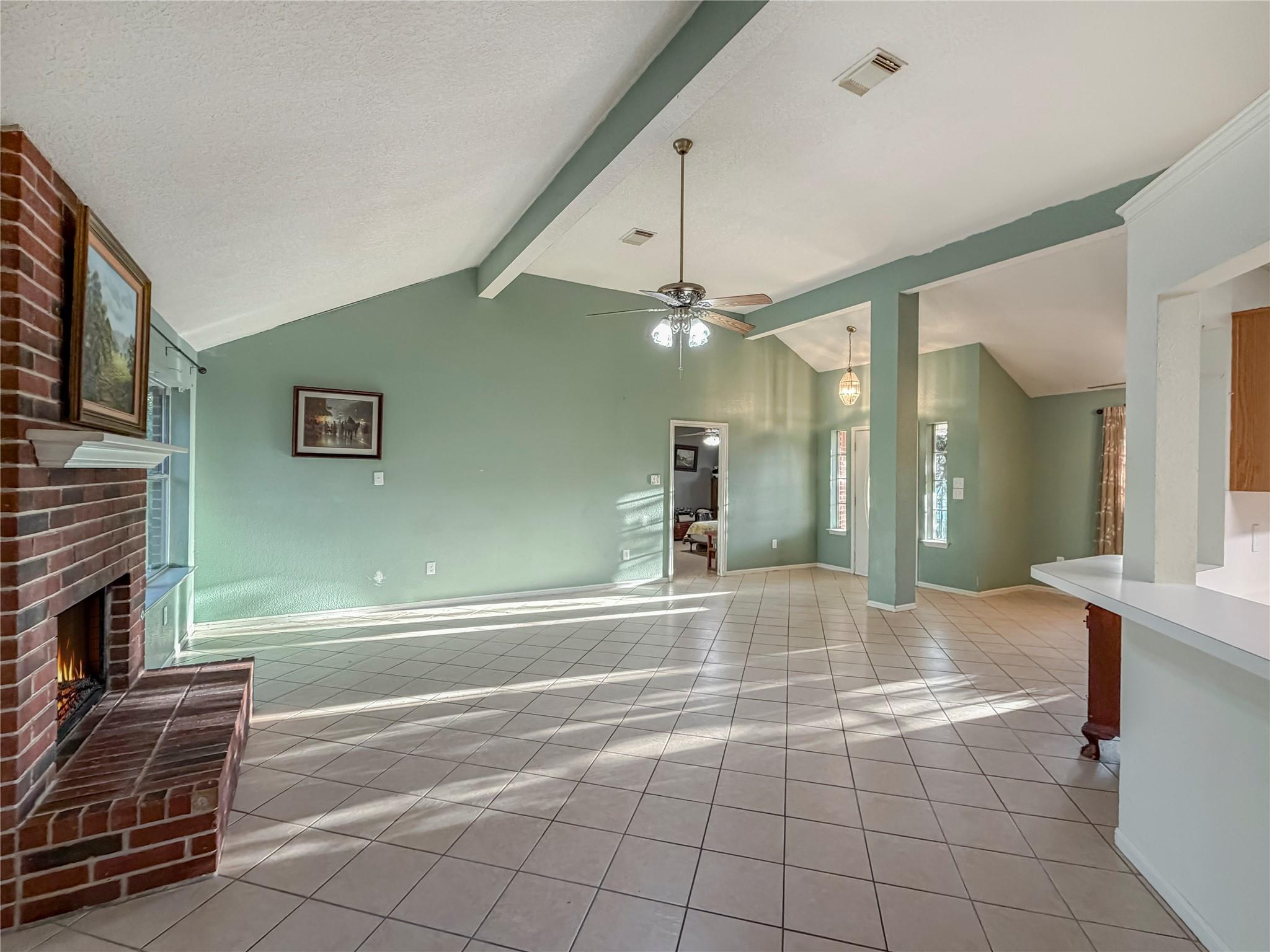 2741 Connie Dr, Canyon Lake, TX 78133