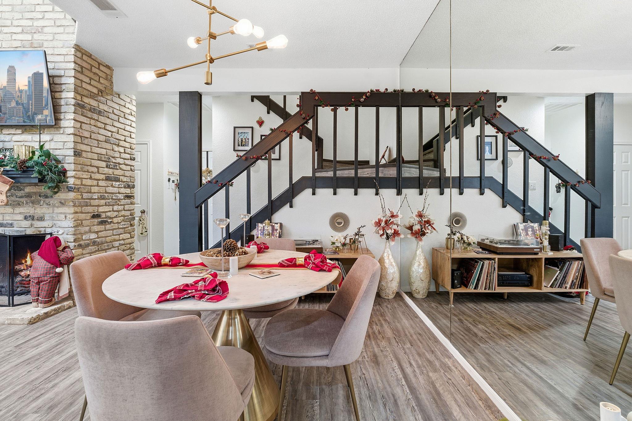 10819 Crown Colony Dr # 33, Austin, TX 78747