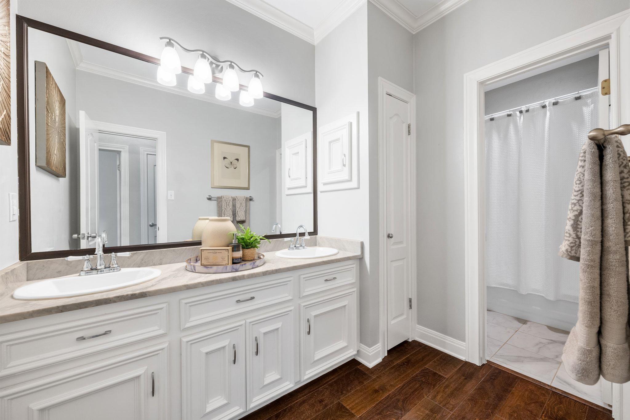 120 Copperleaf Rd, Lakeway, TX 78734