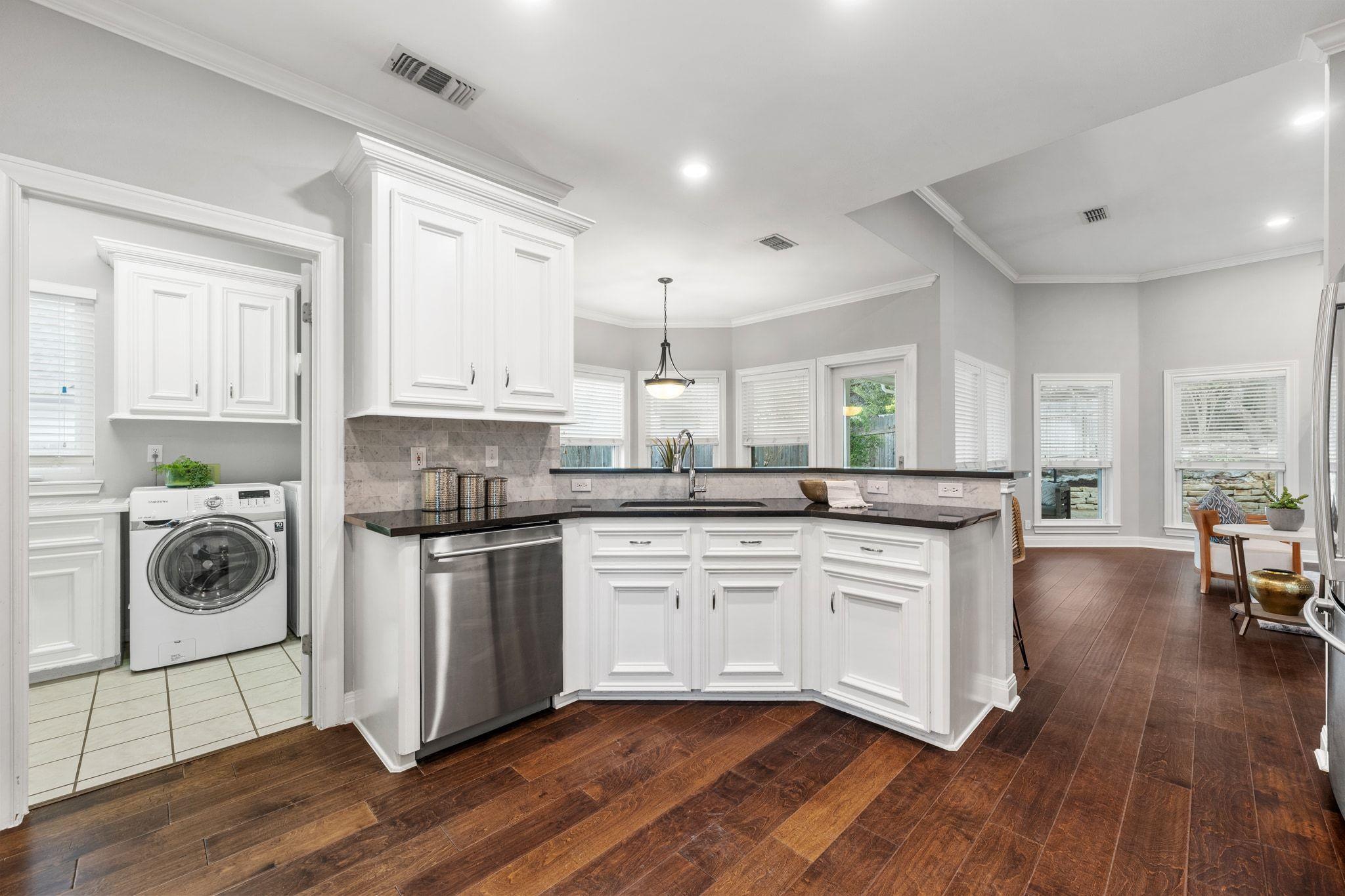 120 Copperleaf Rd, Lakeway, TX 78734