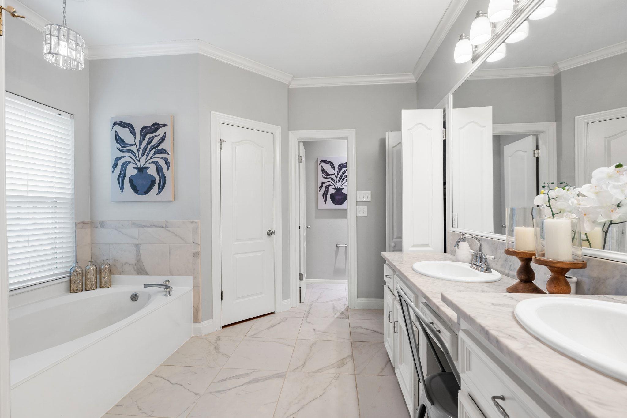 120 Copperleaf Rd, Lakeway, TX 78734