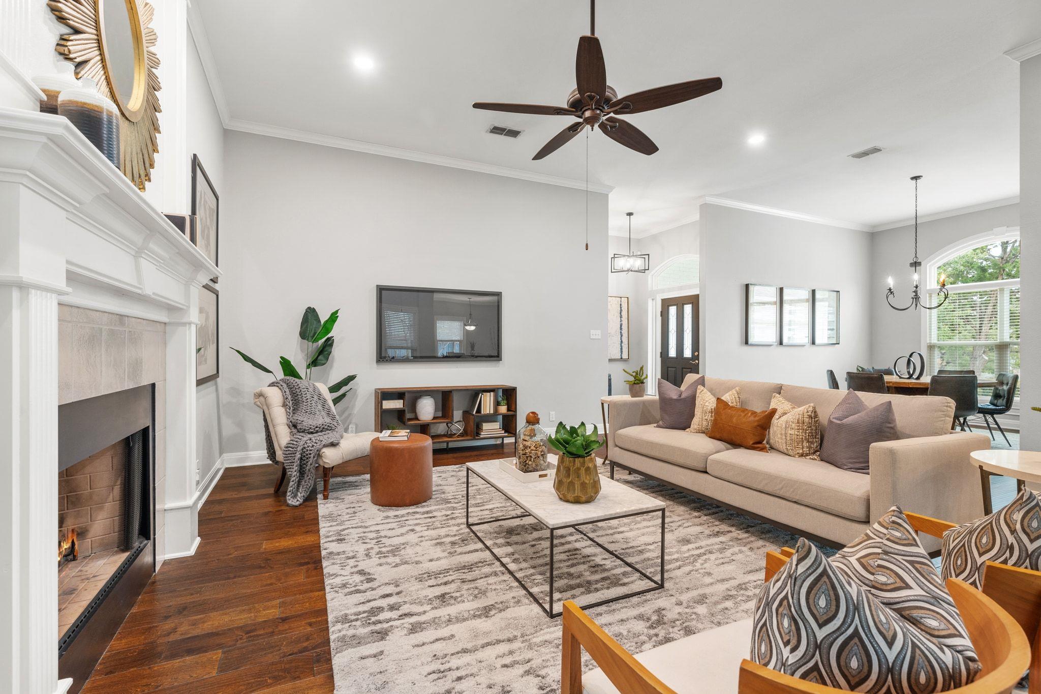 120 Copperleaf Rd, Lakeway, TX 78734