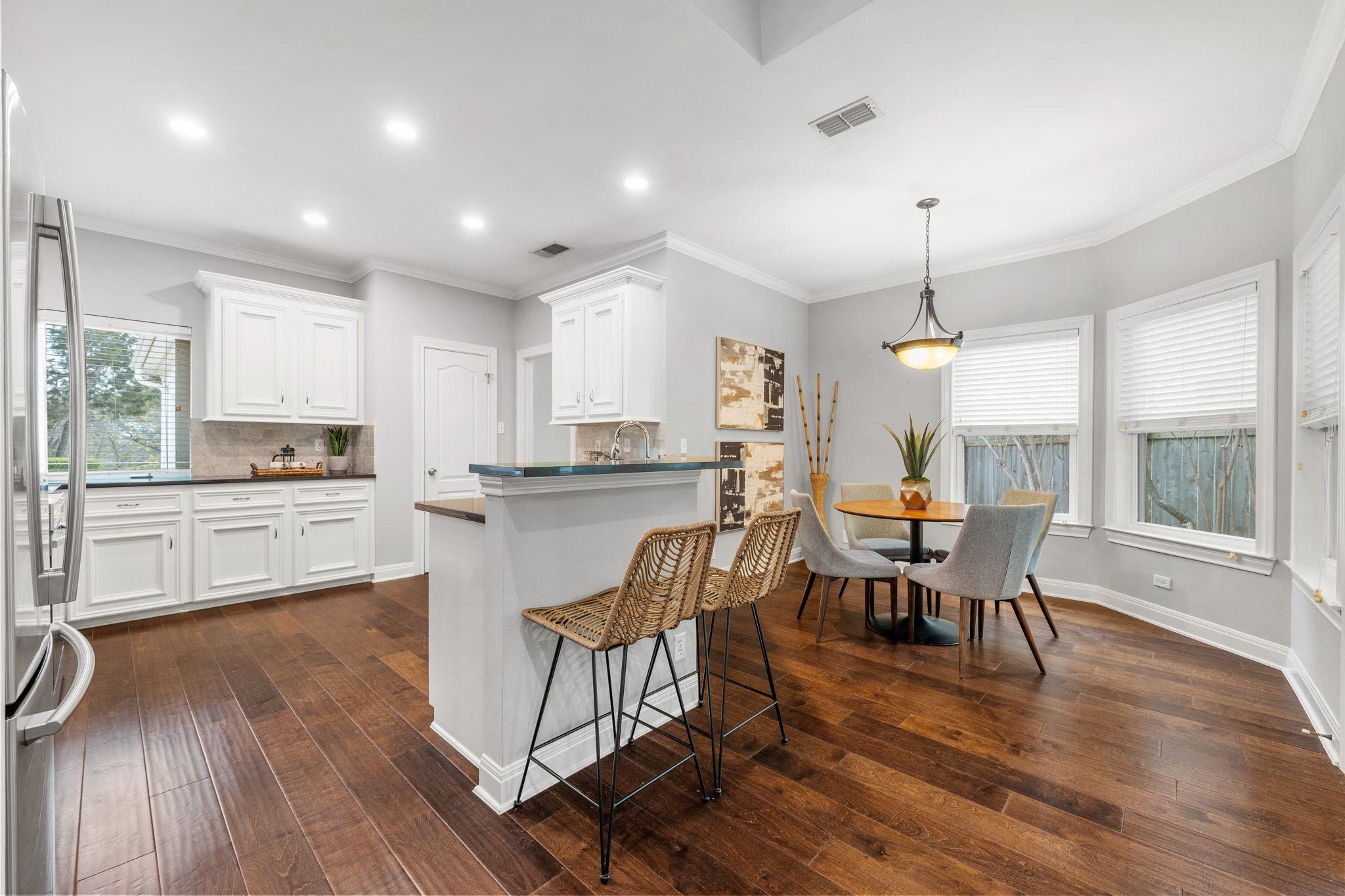 120 Copperleaf Rd, Lakeway, TX 78734