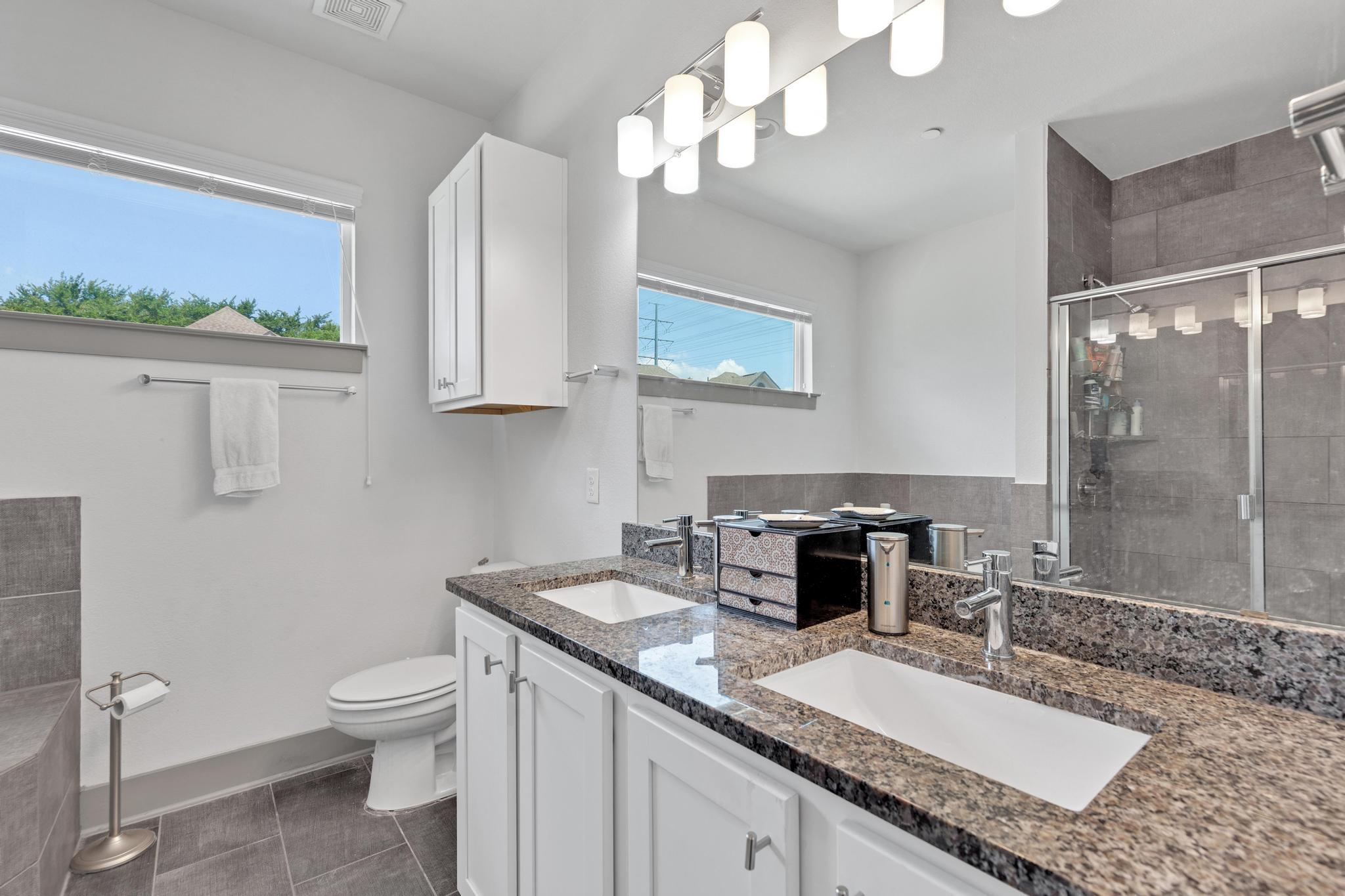 12153 Abbey Glen Ln, Austin, TX 78753