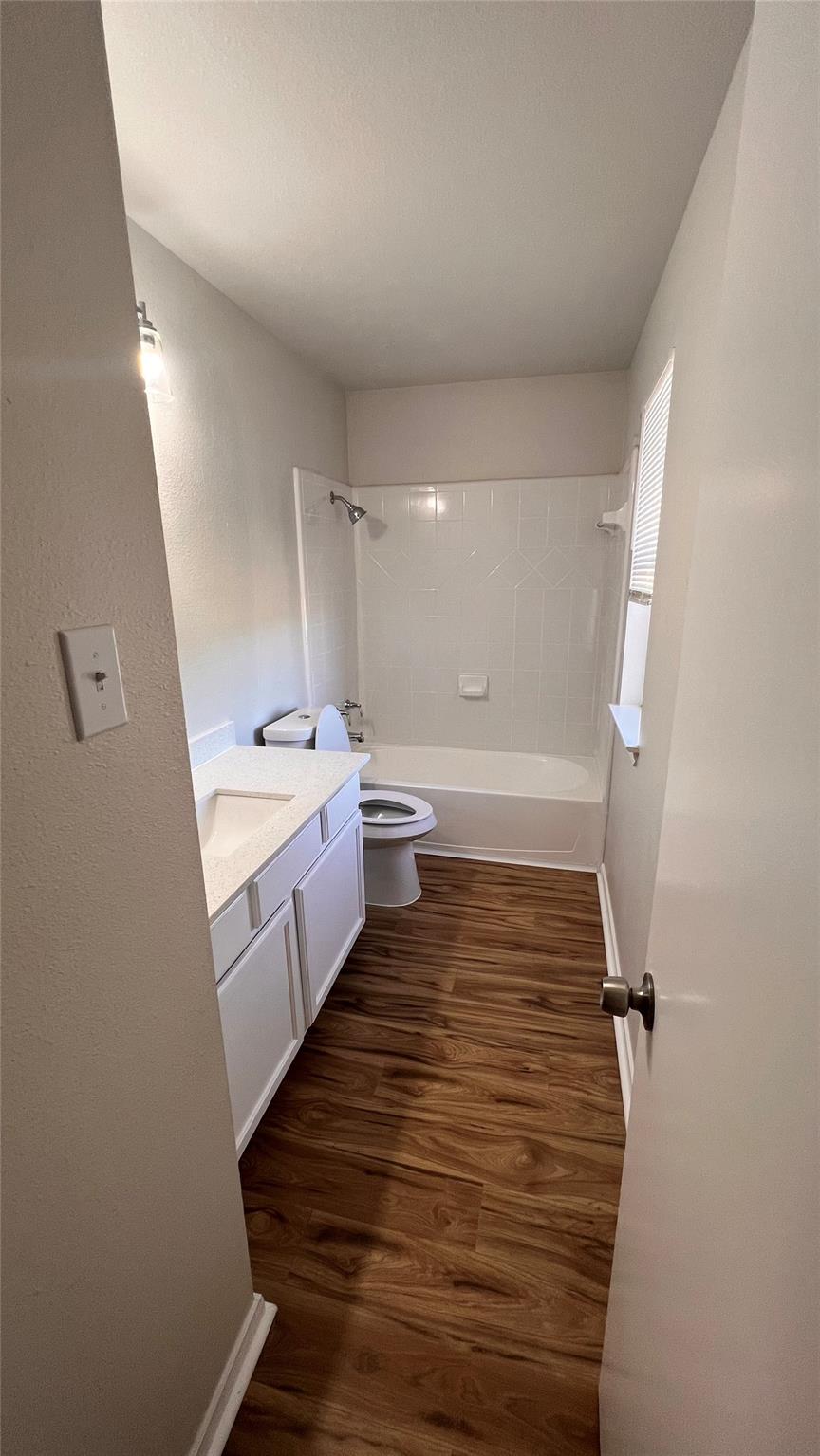 2865 Southampton Way # B, Round Rock, TX 78664