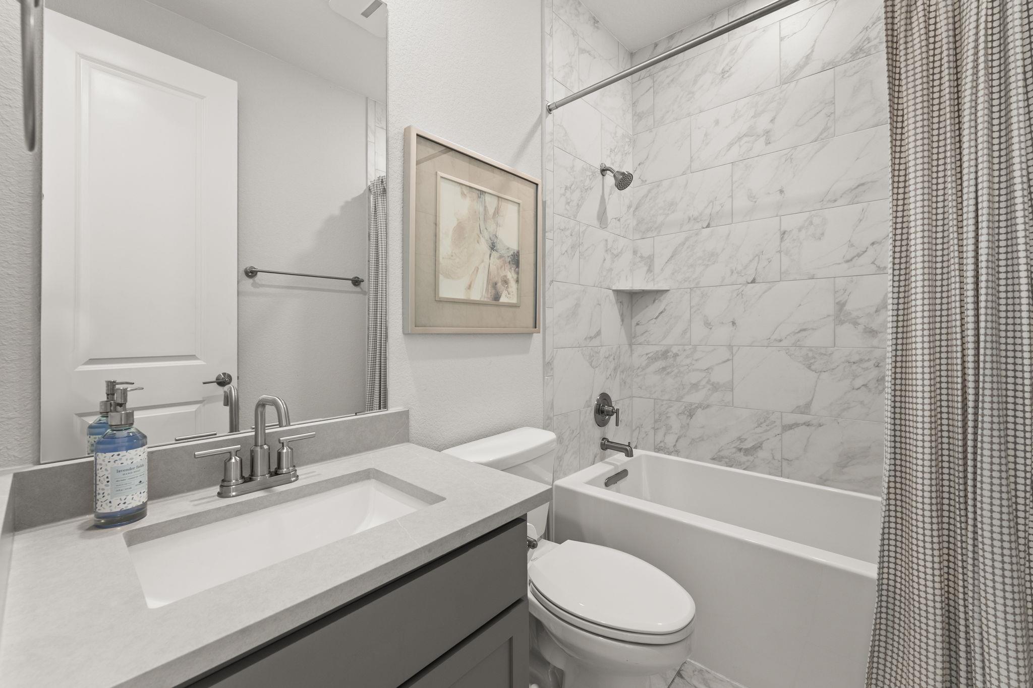 292 Milam Creek Dr, Kyle, TX 78640