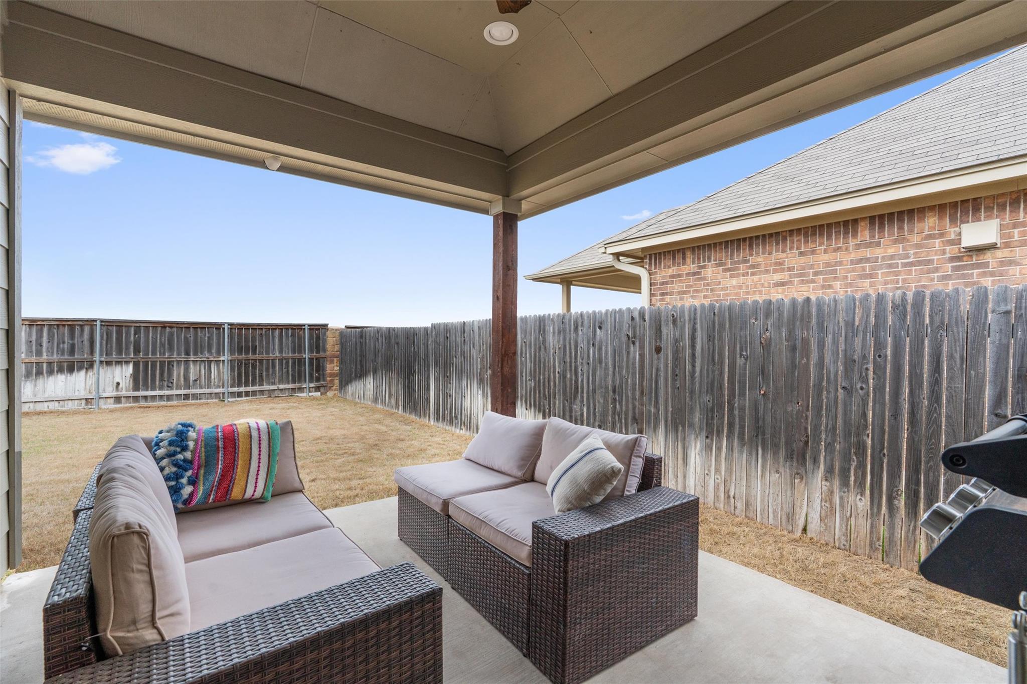 553 Blue Oak Blvd, San Marcos, TX 78666