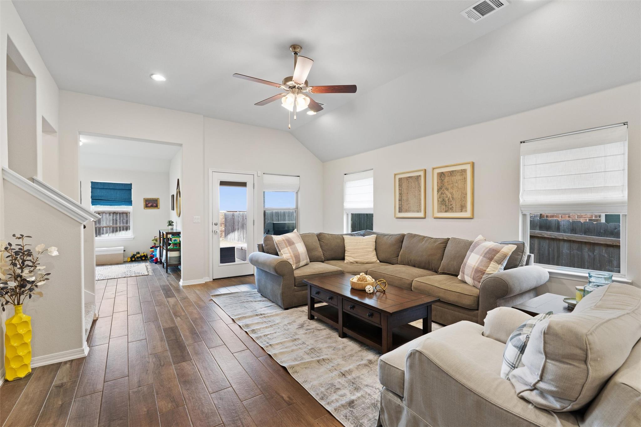 553 Blue Oak Blvd, San Marcos, TX 78666