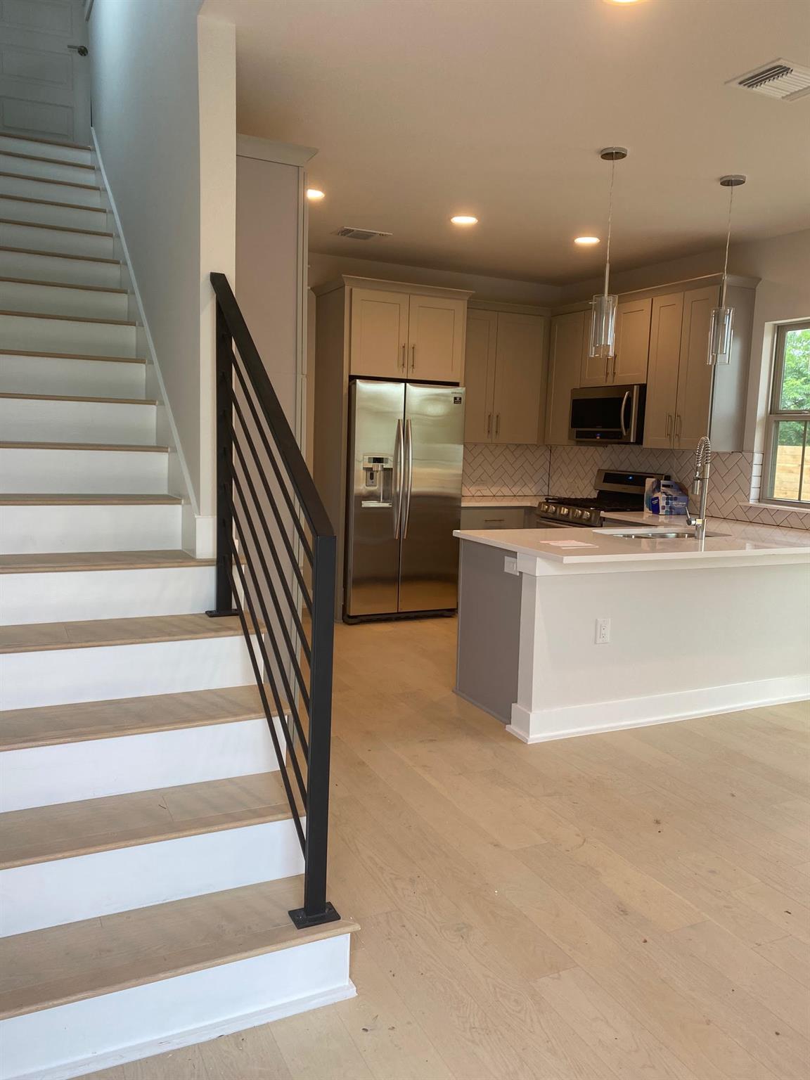 6920 Bethune Ave # 3, Austin, TX 78752