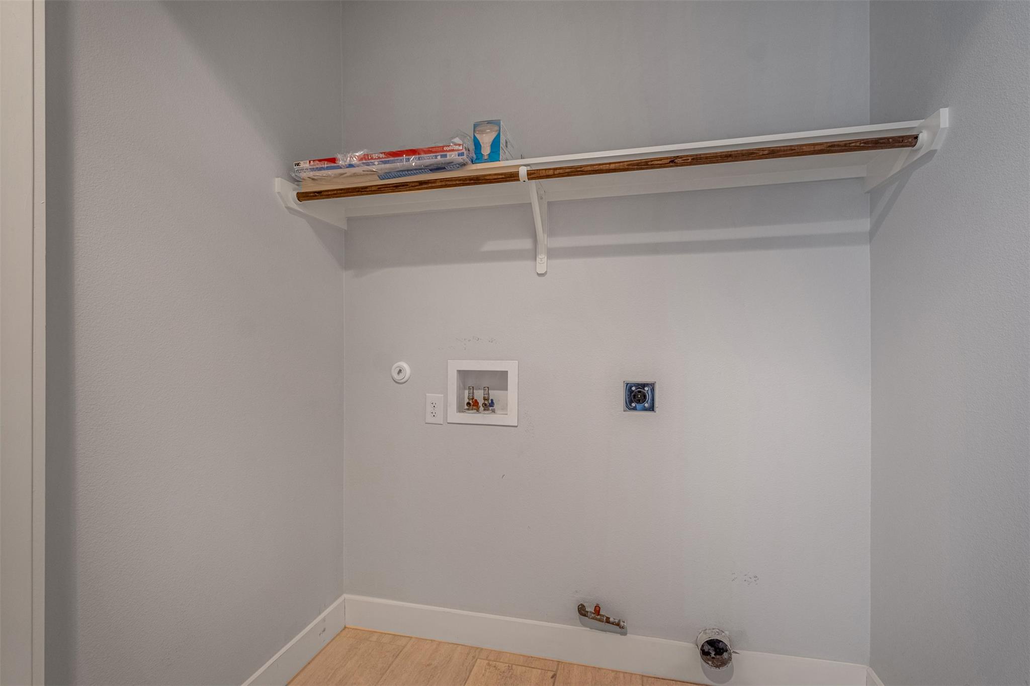 4707 Leslie Ave # A, Austin, TX 78721