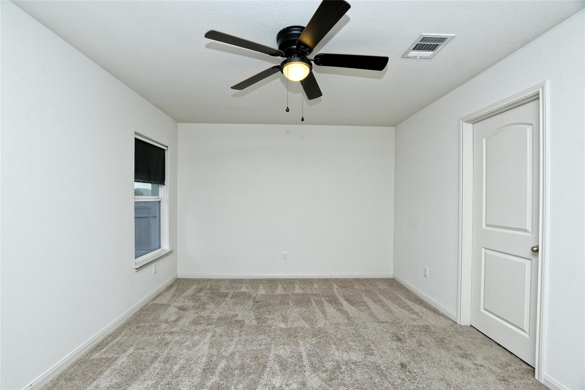 104 Independence Ave, Liberty Hill, TX 78642