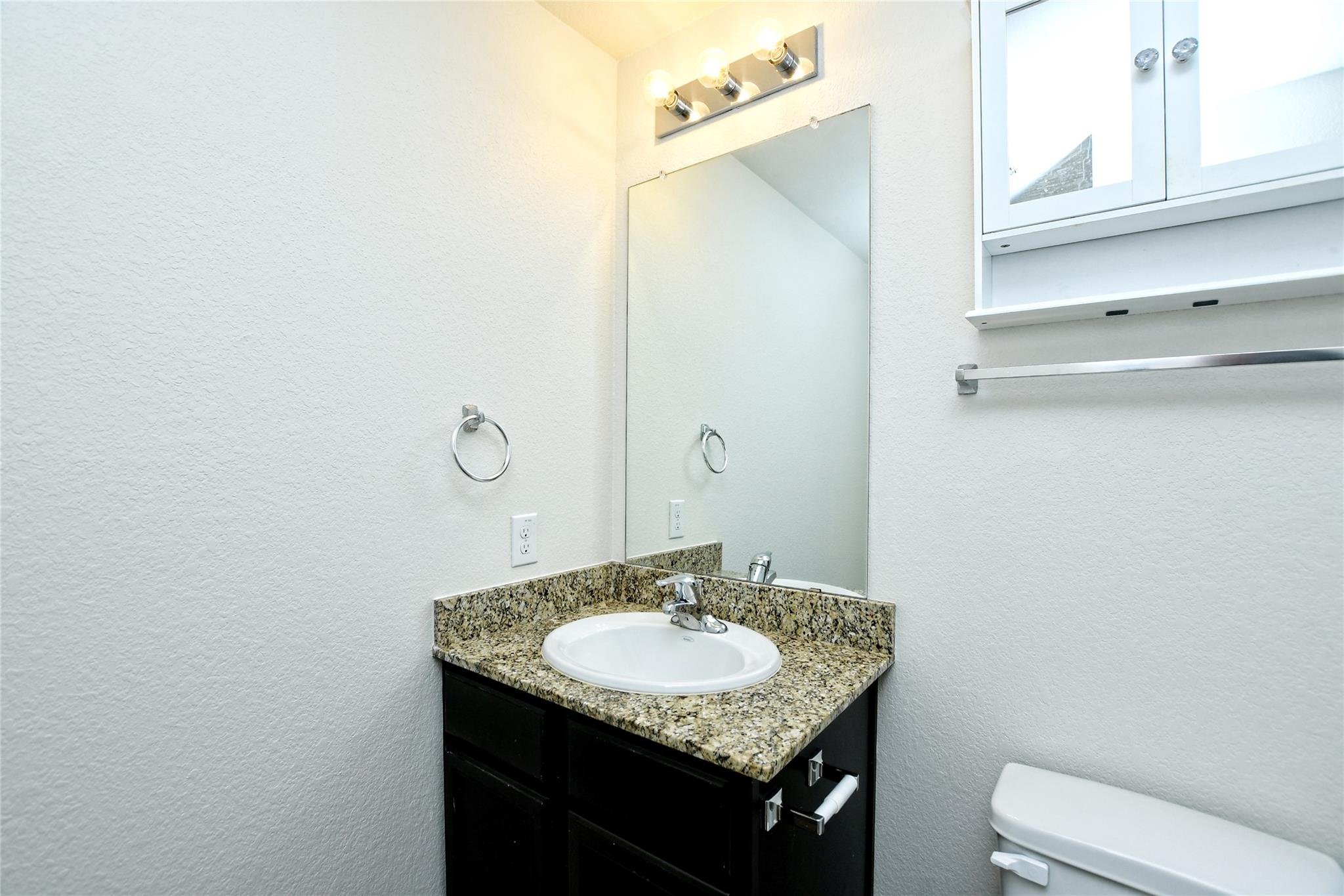 104 Independence Ave, Liberty Hill, TX 78642