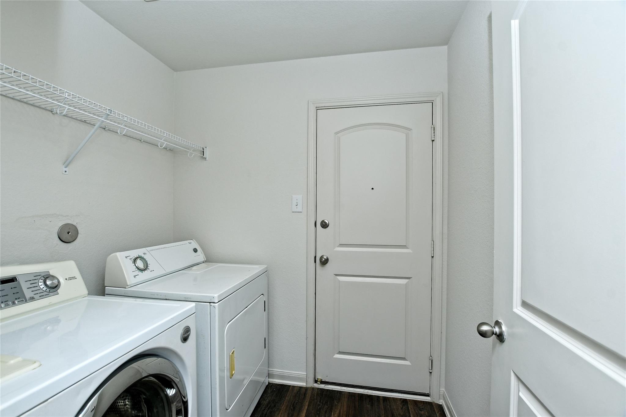 104 Independence Ave, Liberty Hill, TX 78642