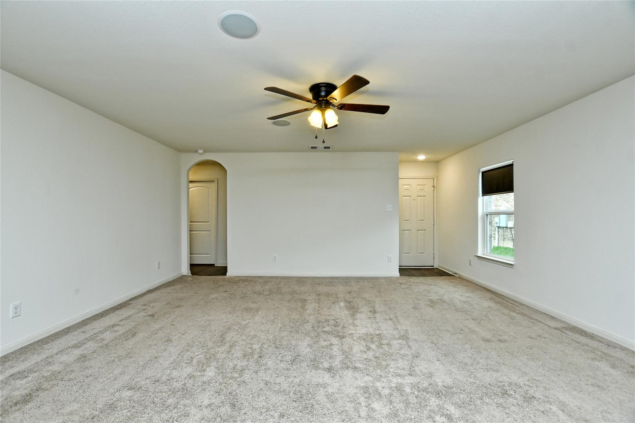 104 Independence Ave, Liberty Hill, TX 78642