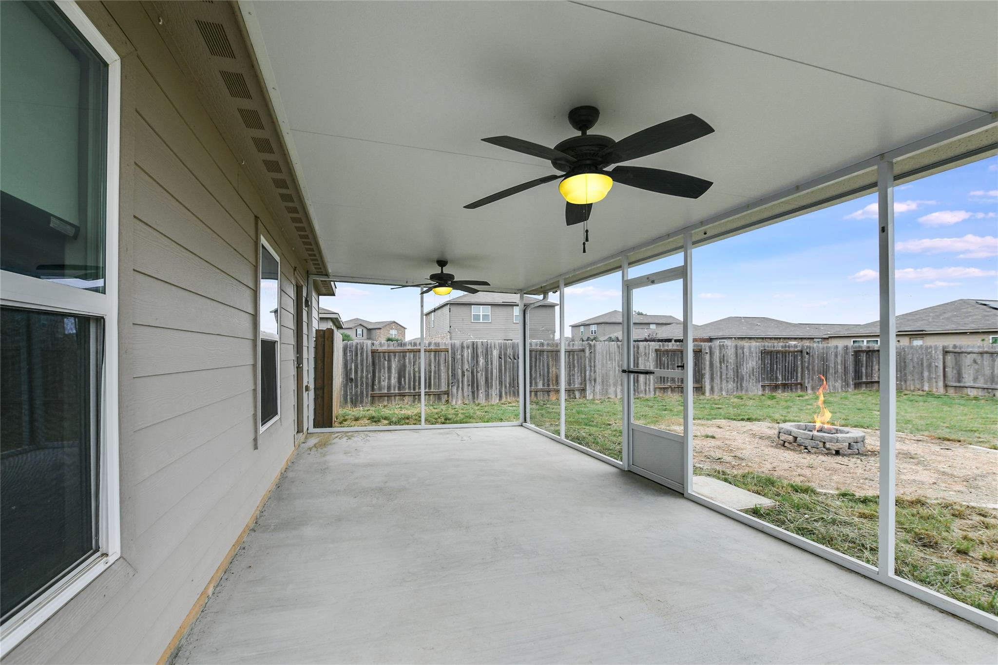 104 Independence Ave, Liberty Hill, TX 78642