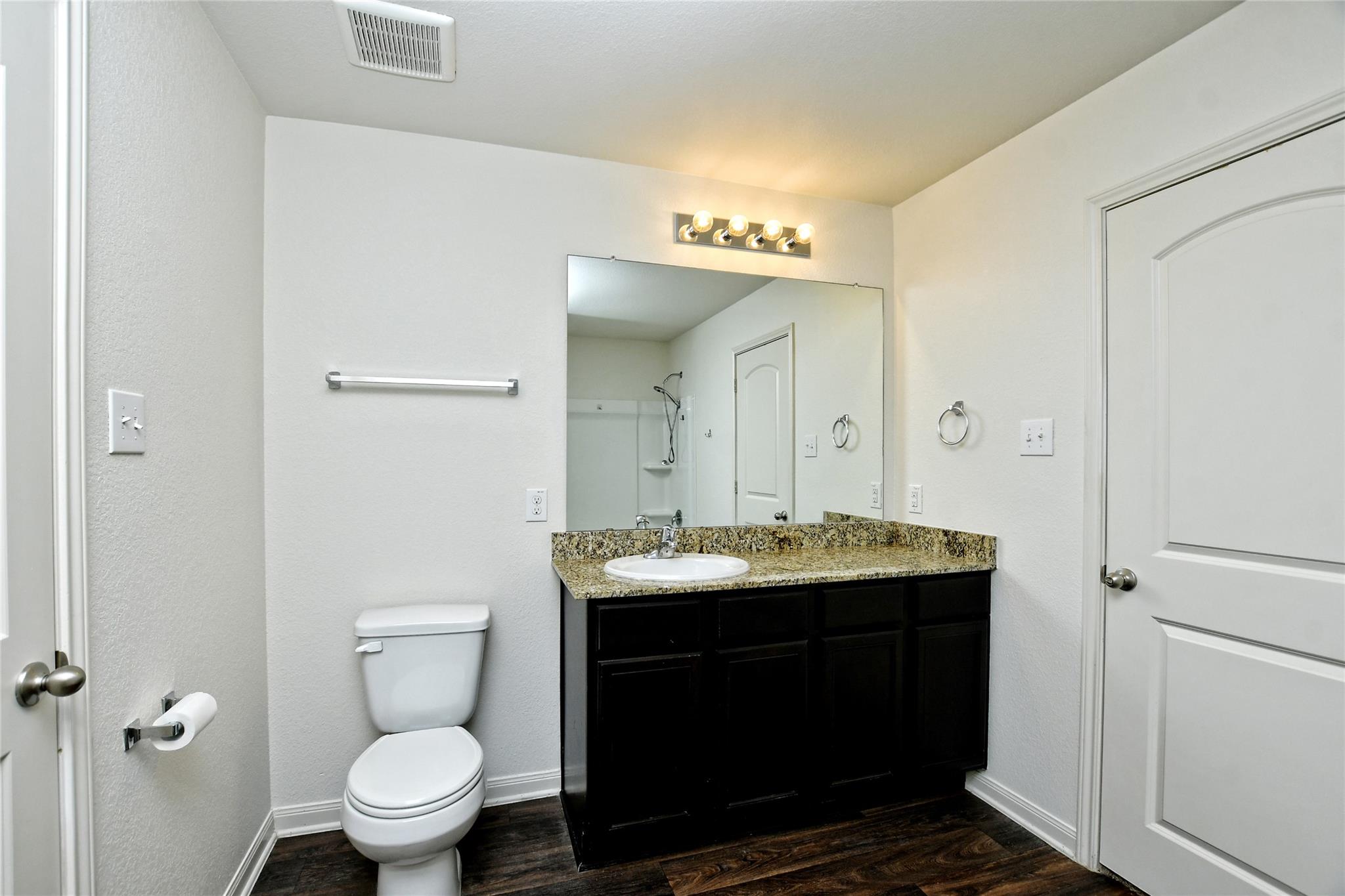 104 Independence Ave, Liberty Hill, TX 78642