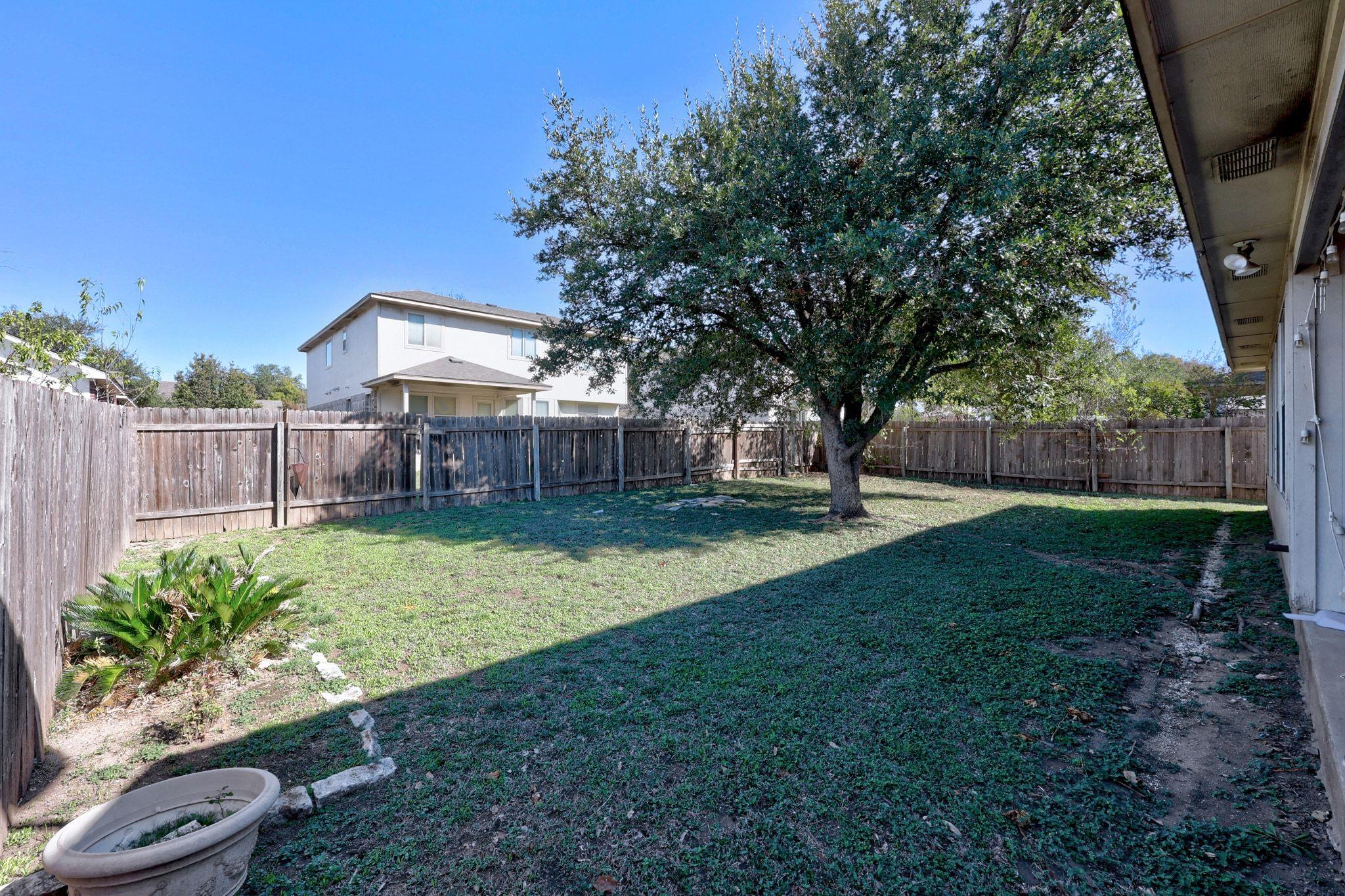 1906 W Pflugerville Pkwy, Round Rock, TX 78664