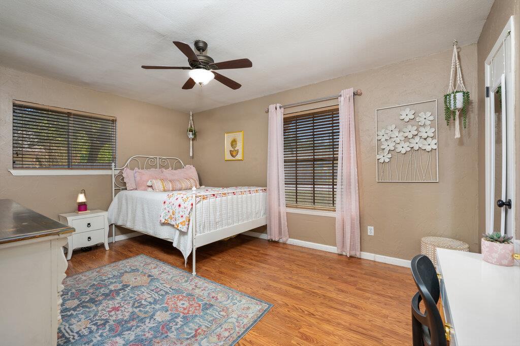 1802 Bumblebee Dr, Pflugerville, TX 78660